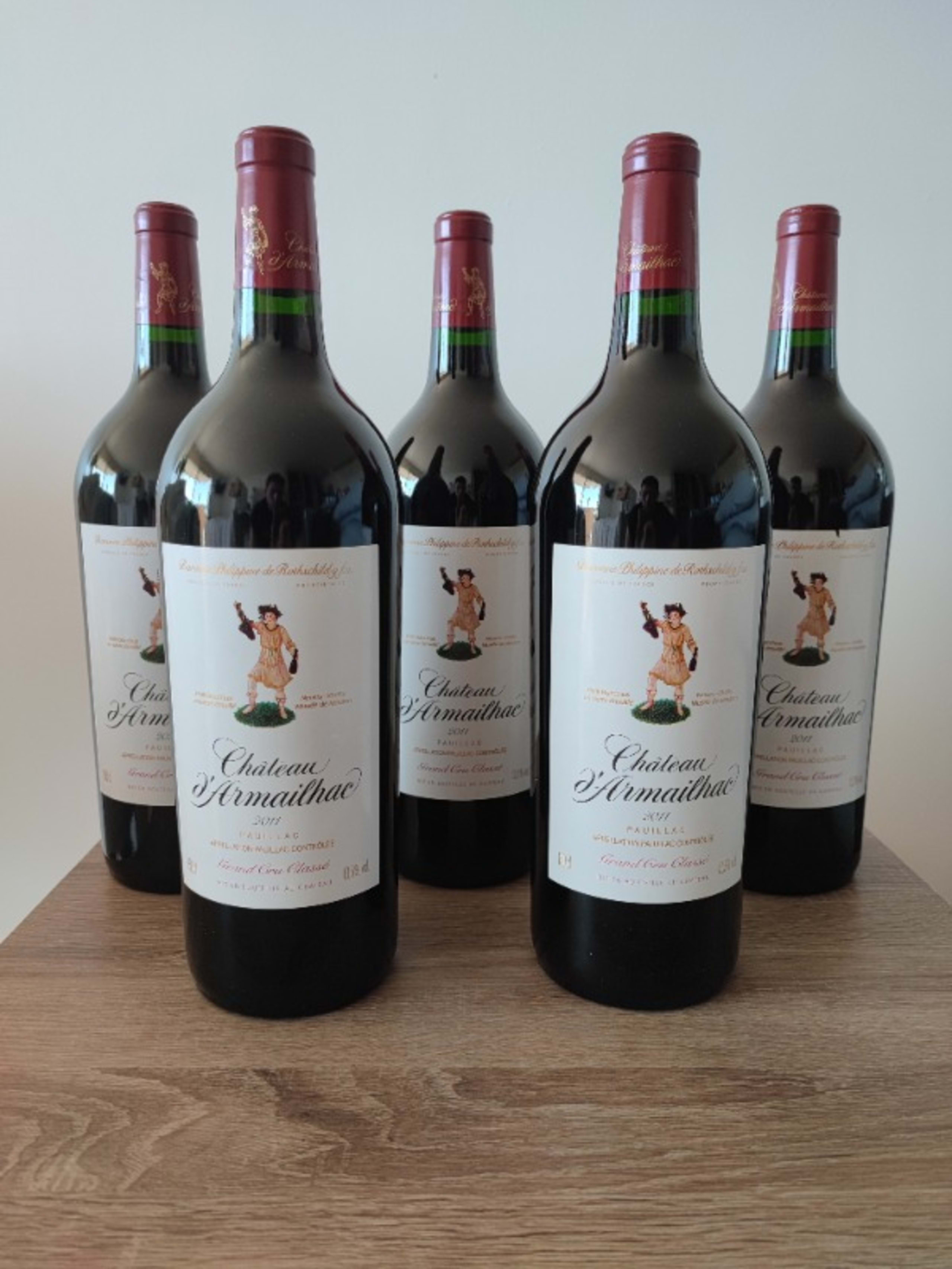 5 x Château d'Armailhac, Pauillac, 2011 (Magnum)