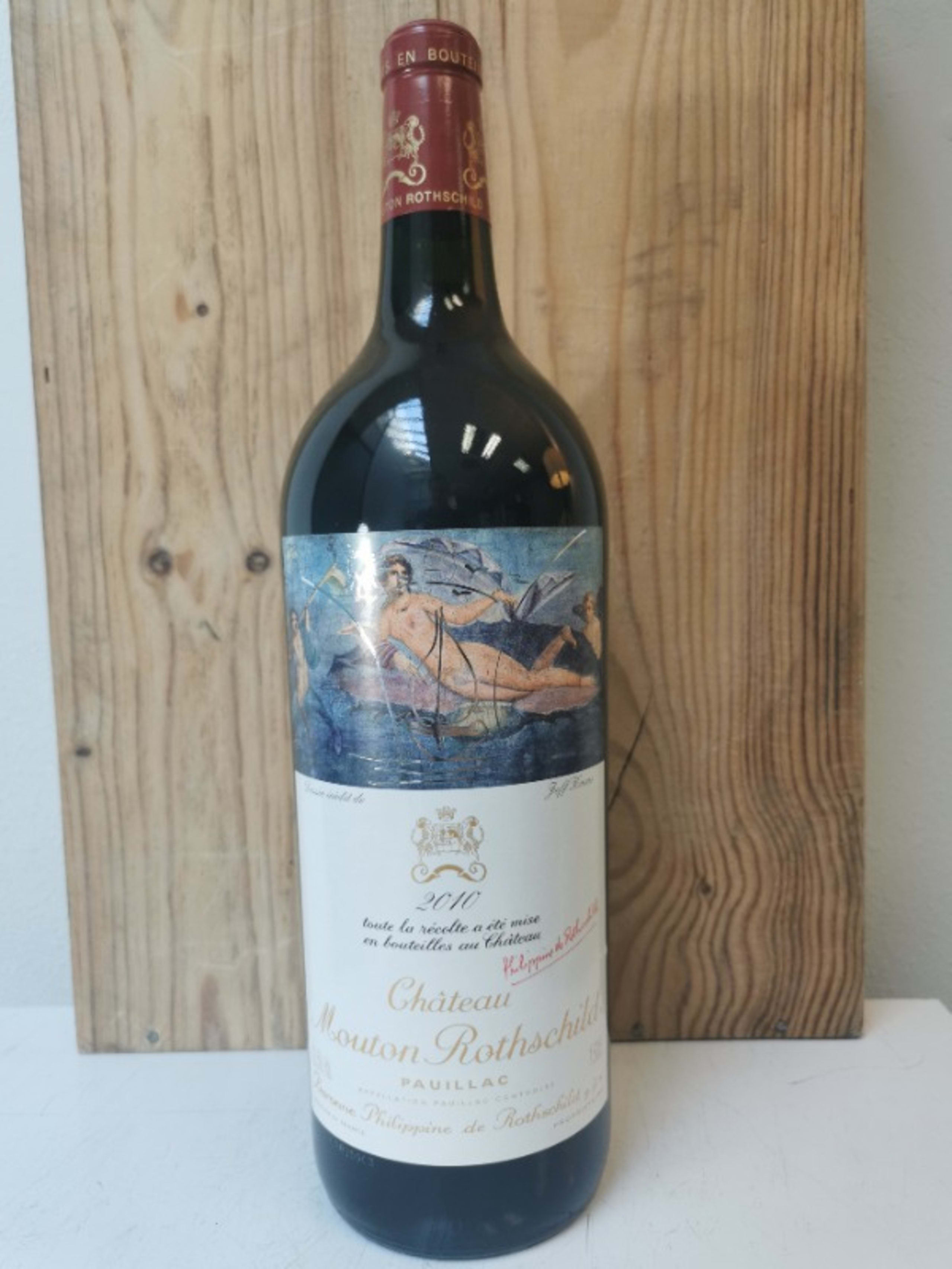 Château Mouton Rothschild, Pauillac, 2010 (Magnum)