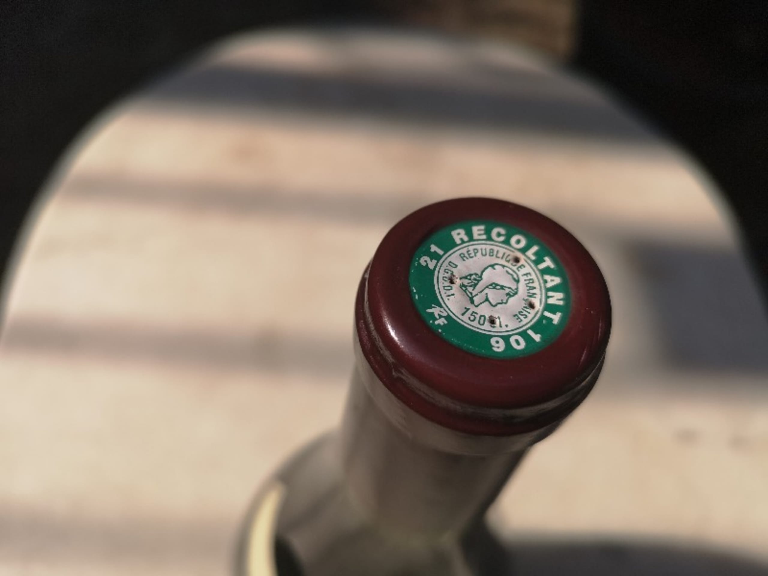 Caps