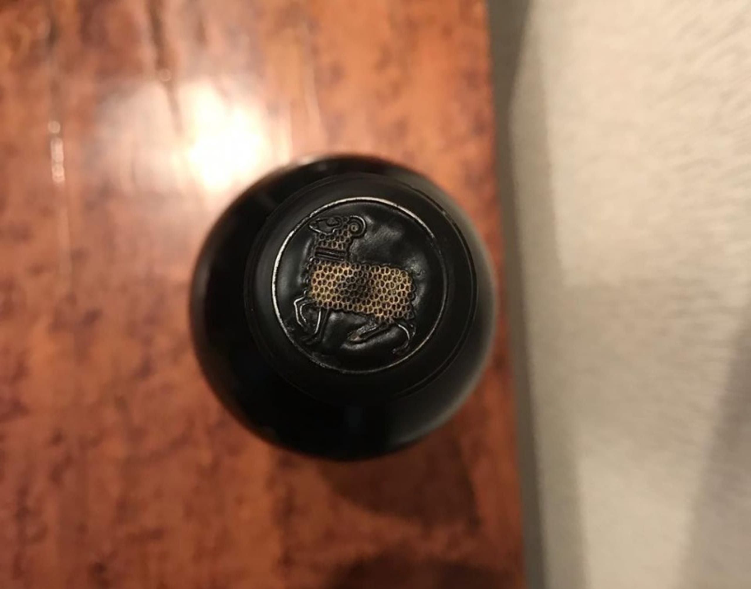 Caps