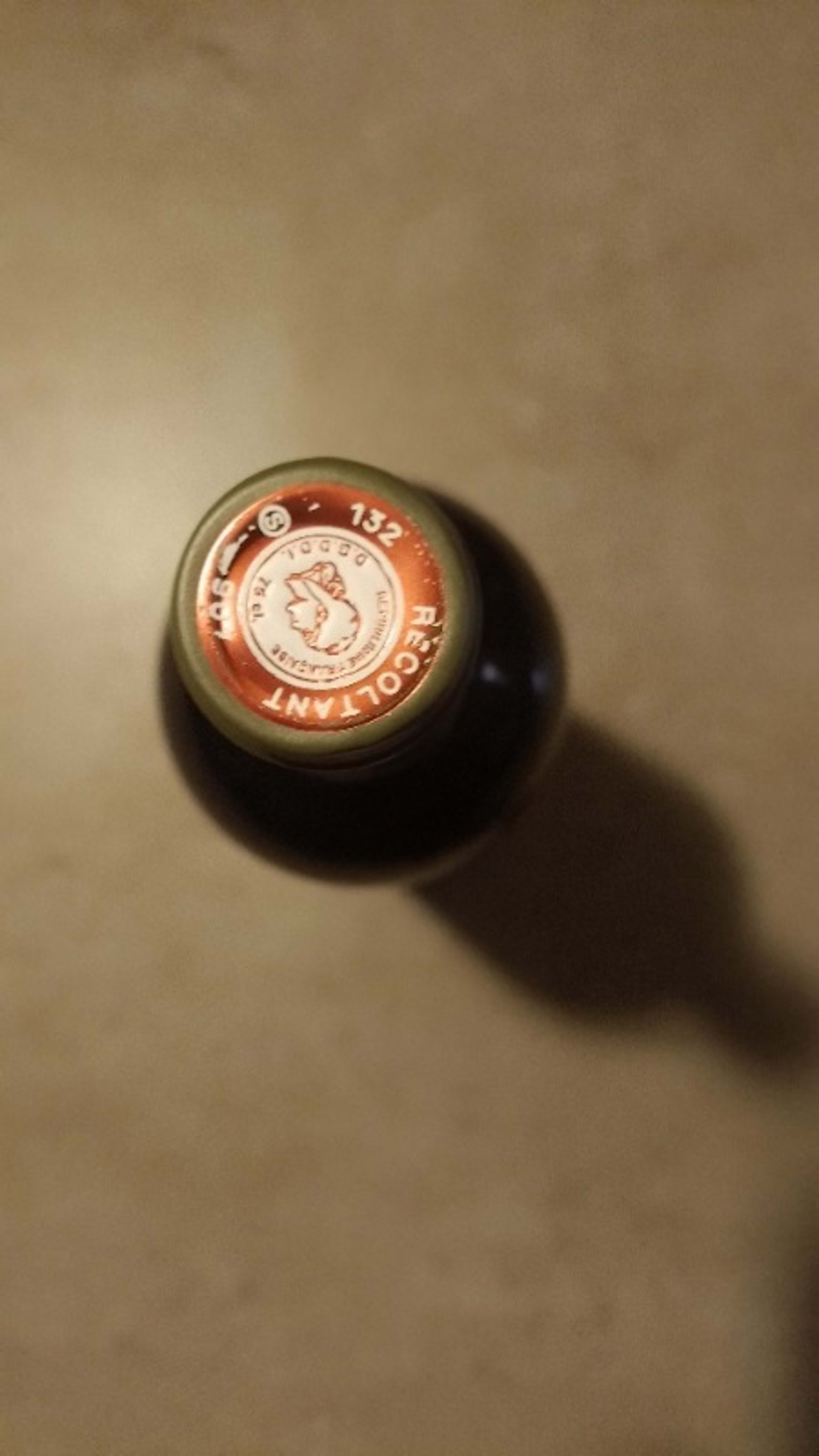 Caps