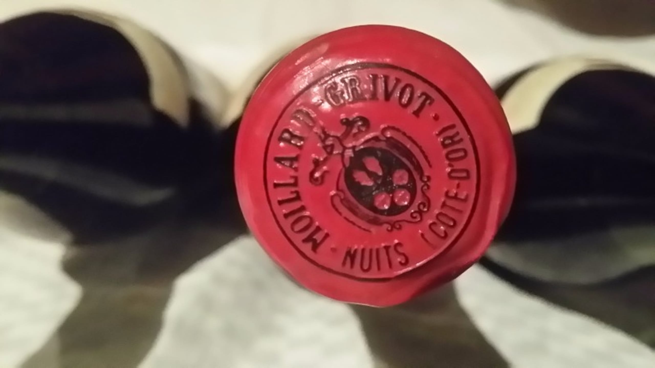Caps