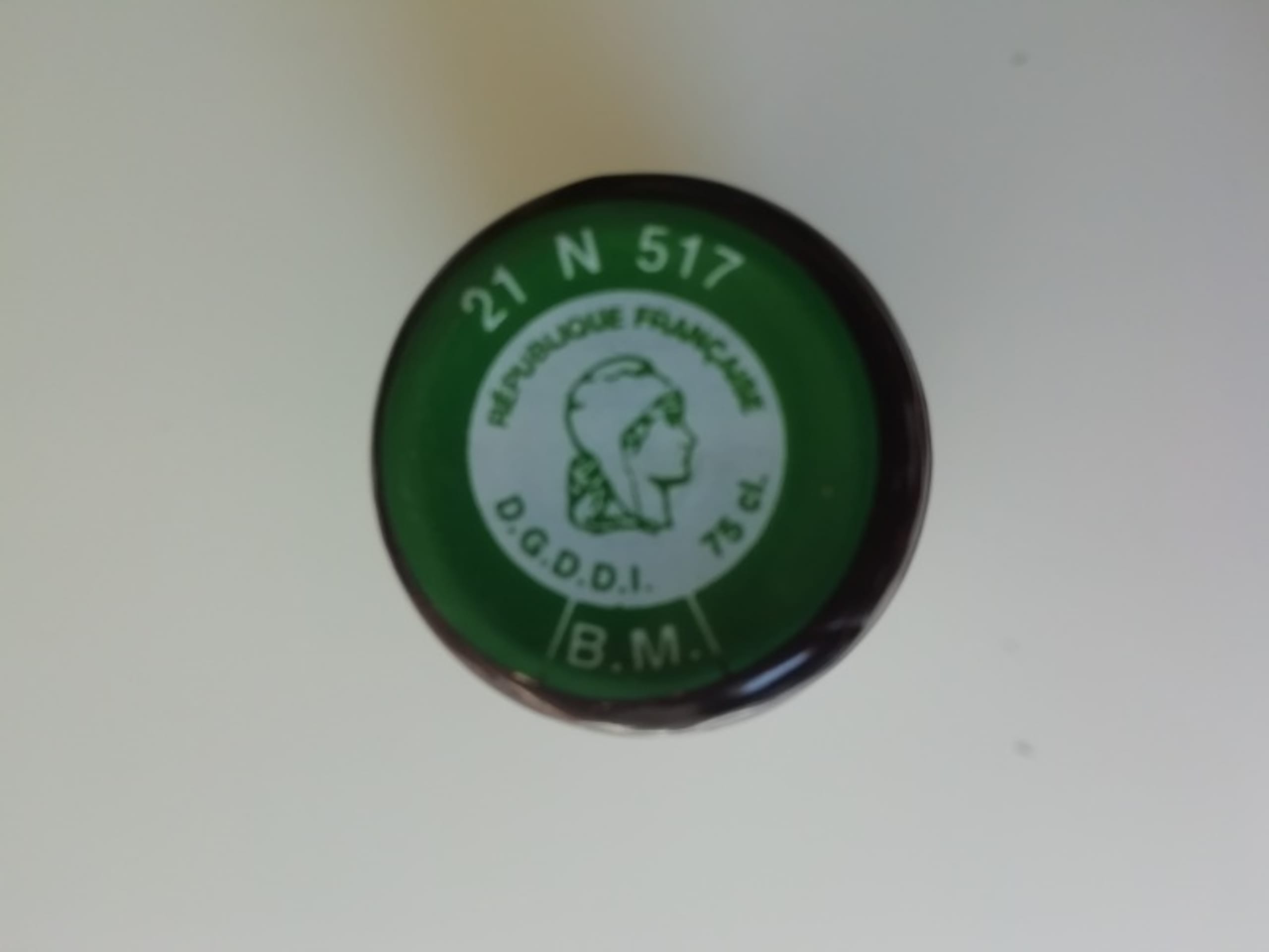 Caps