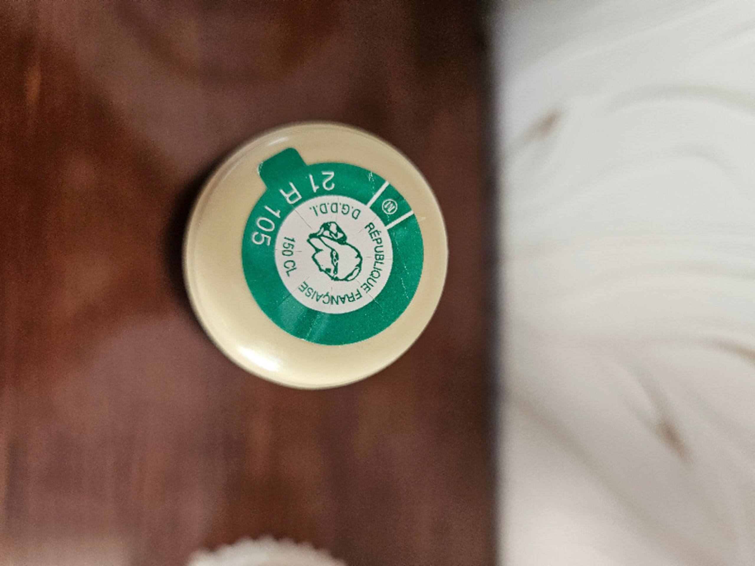 Caps