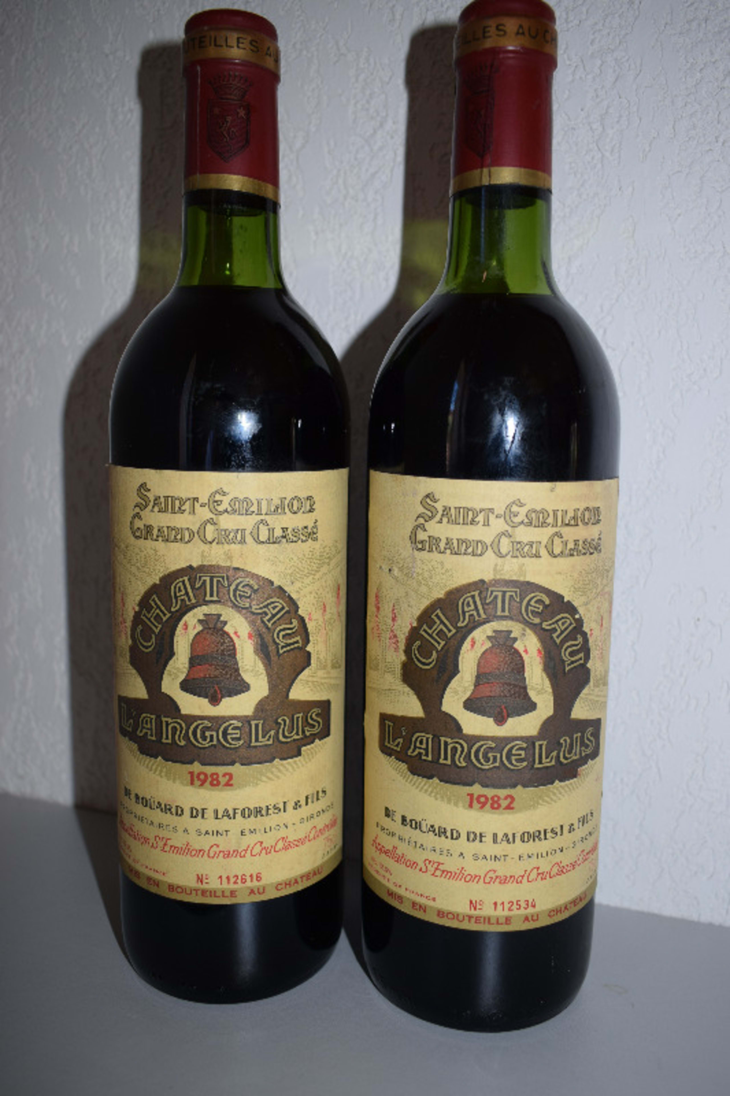 2 x Château Angelus, Saint-Émilion Grand Cru, 1982