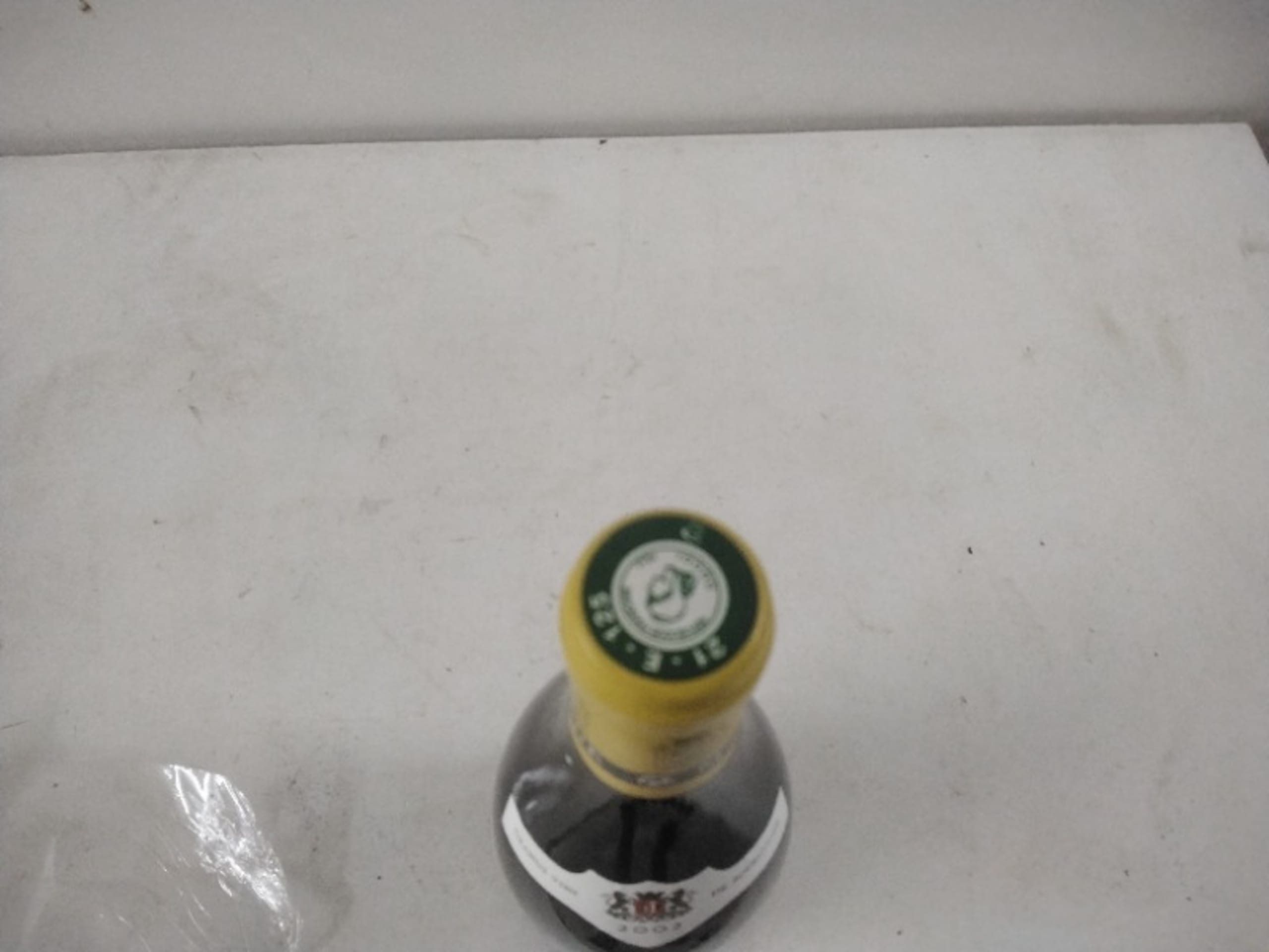 Caps