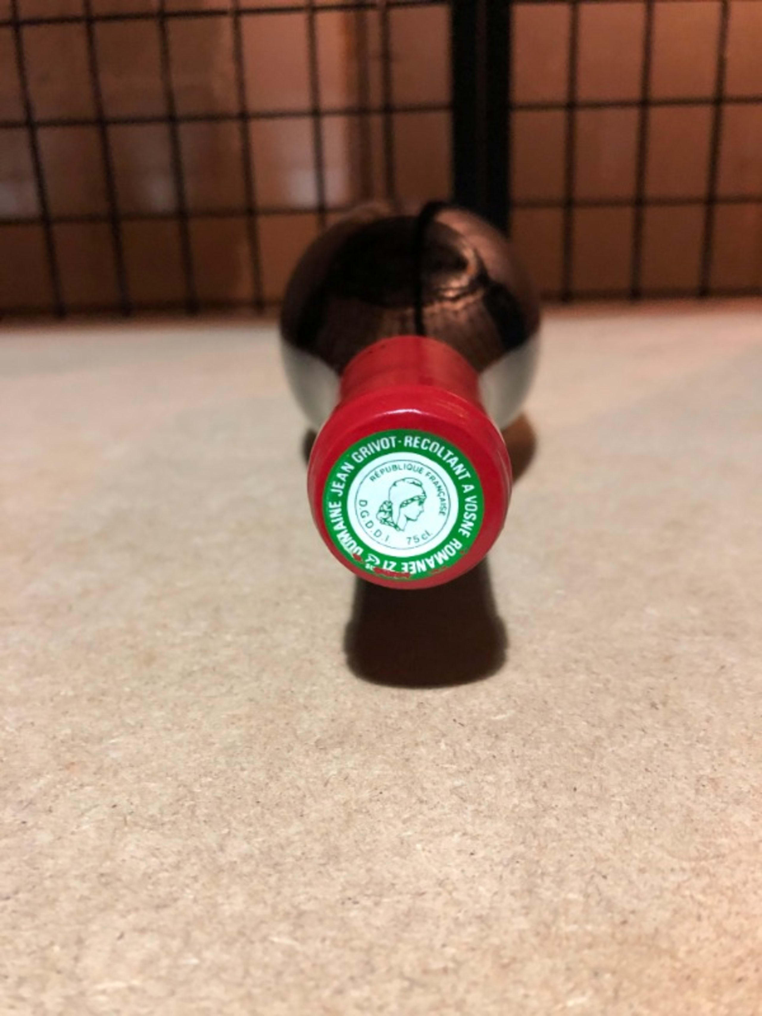 Caps