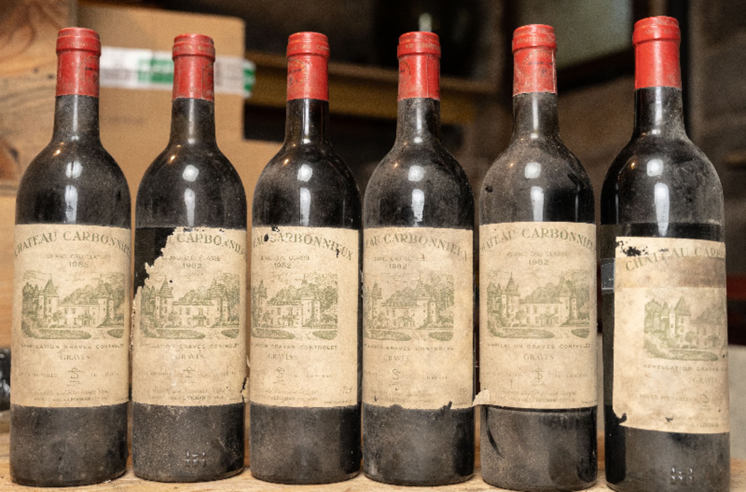 6 x Château Carbonnieux, Pessac-Léognan, 1982