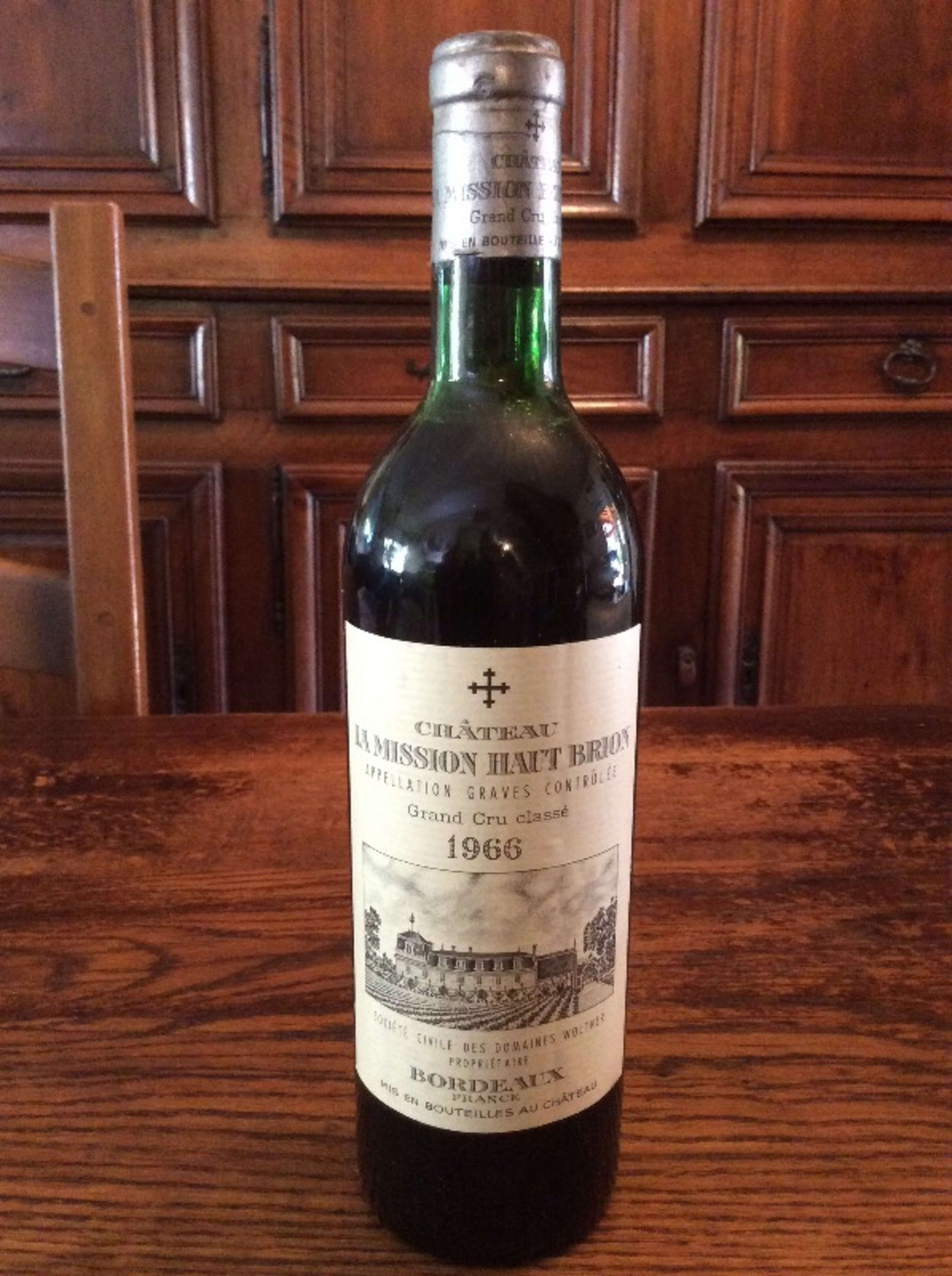Château la Mission Haut Brion, Graves, 1966