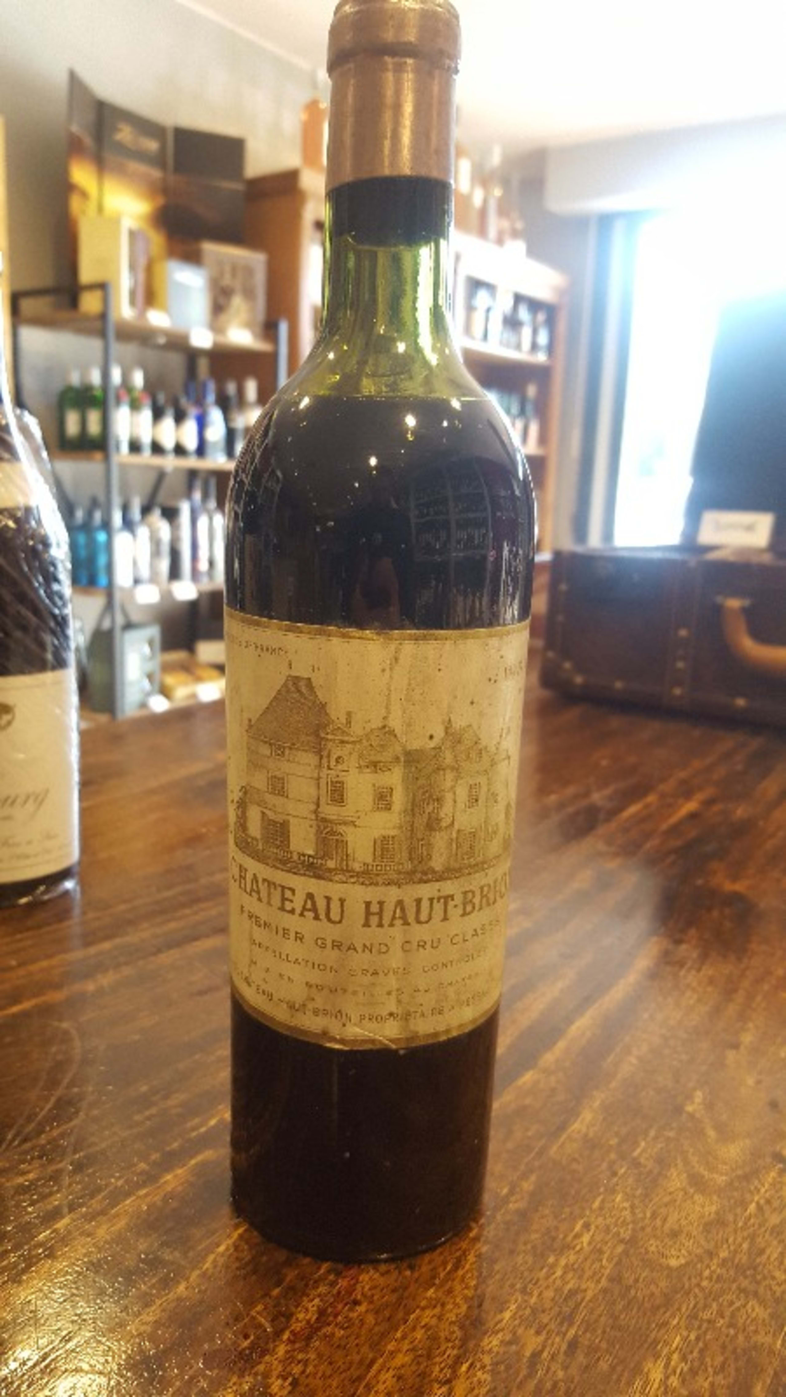 Premier Grand Cru Classé, Château Haut-brion, Graves, 1951