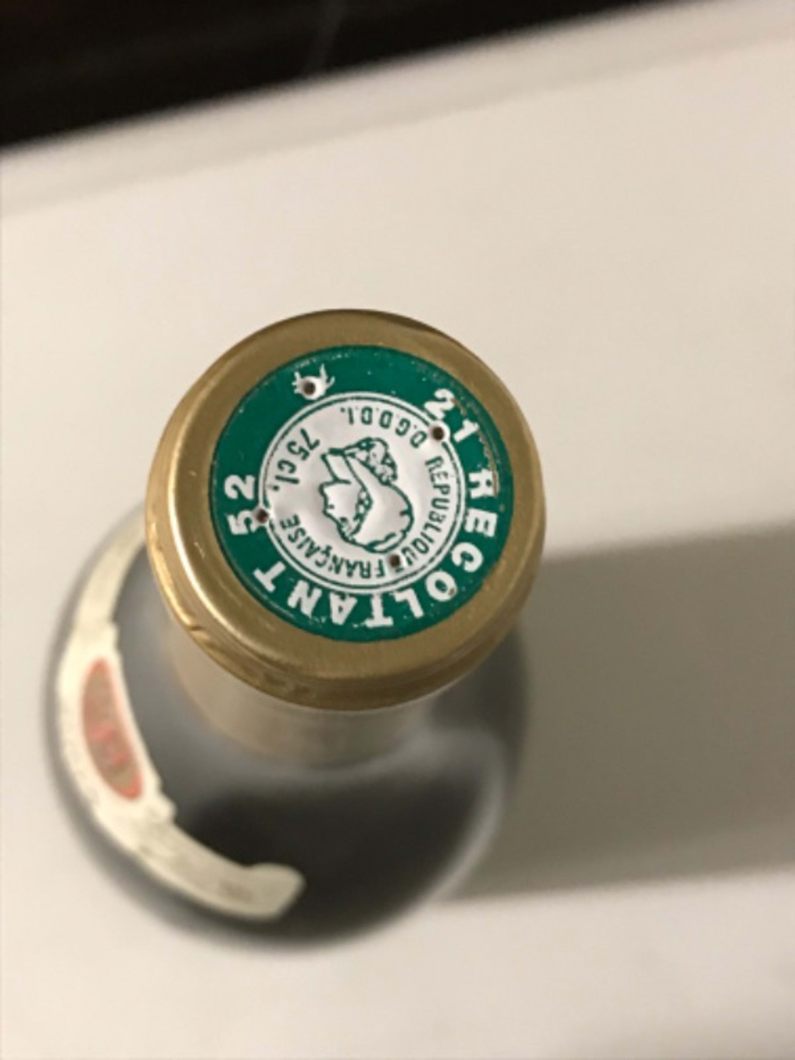 Caps