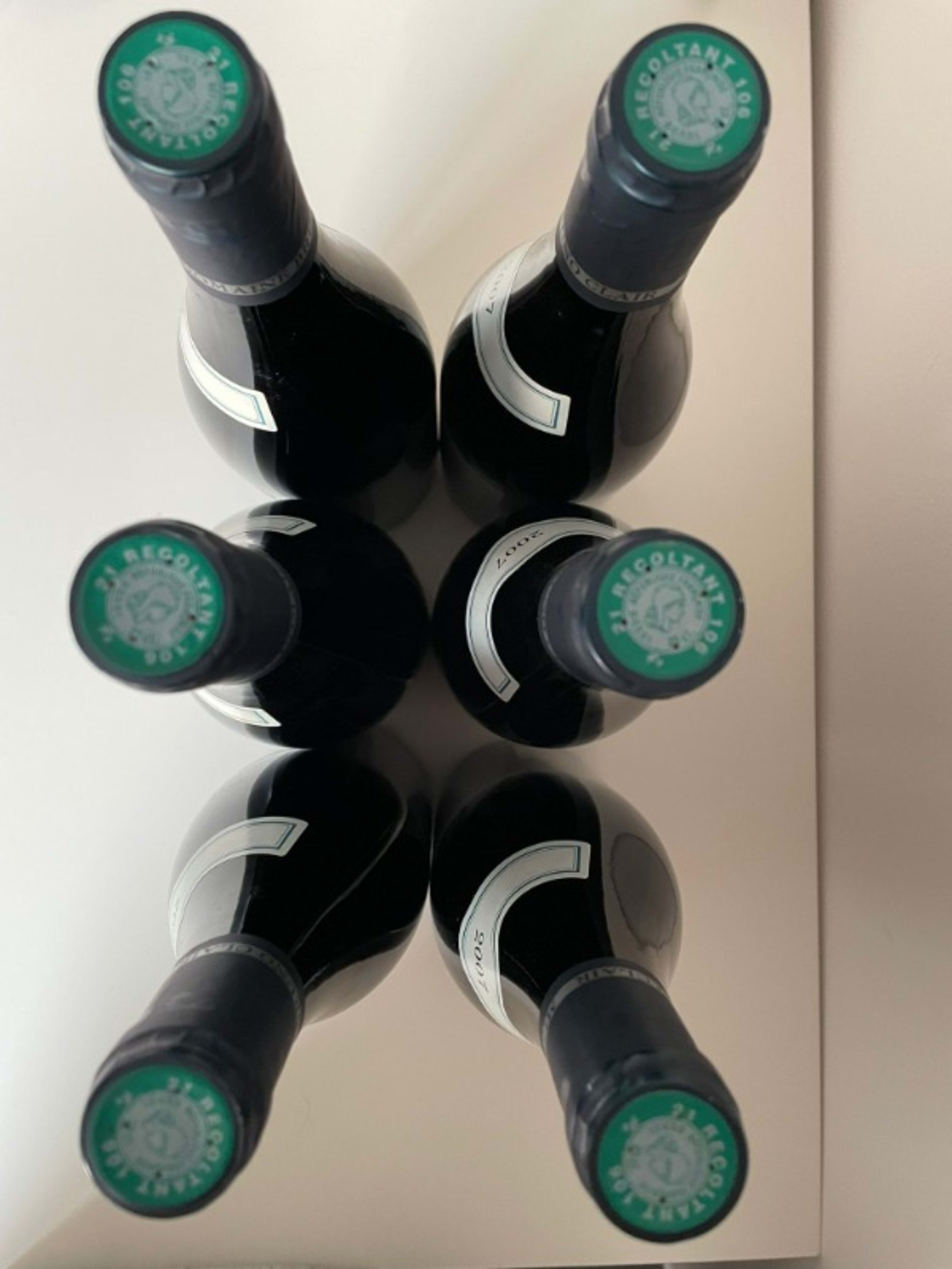 Caps