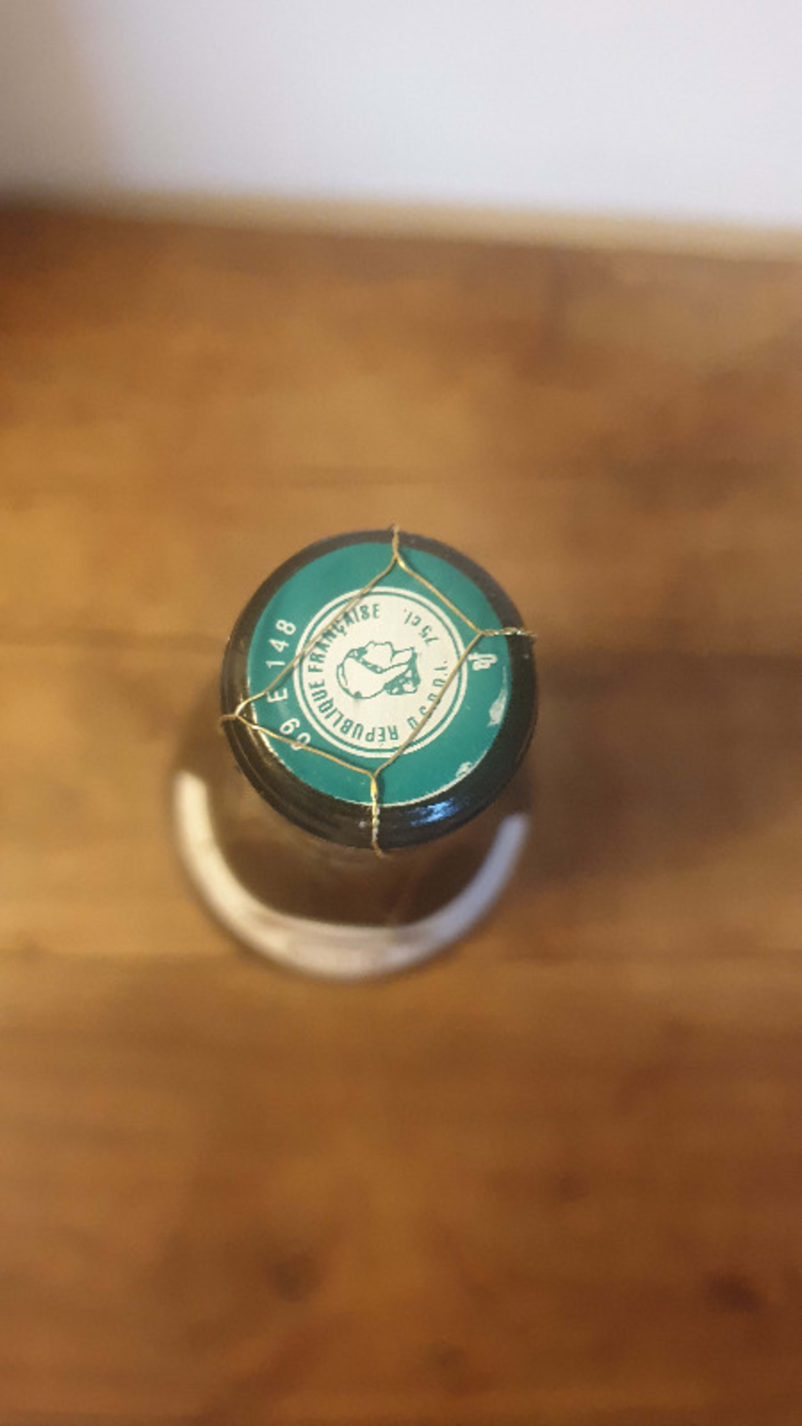 Caps