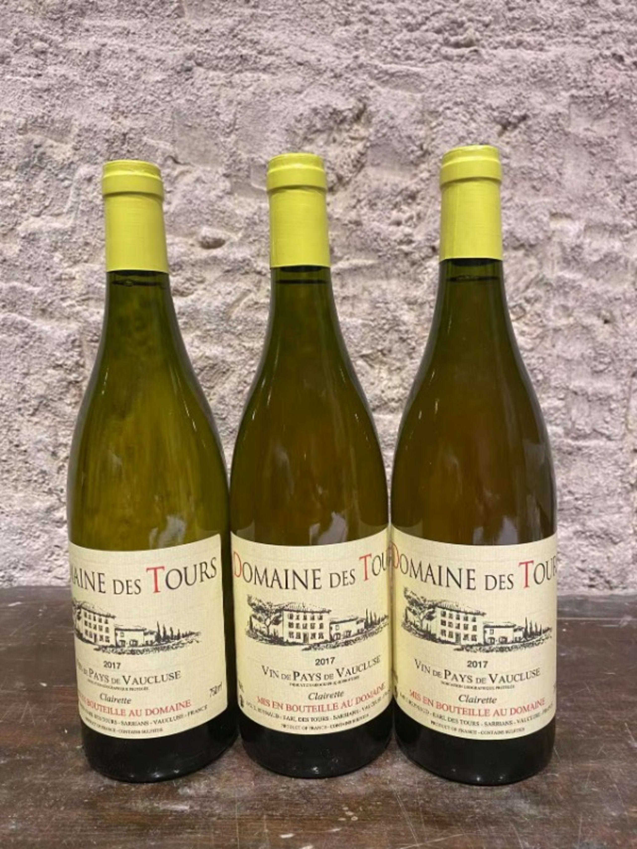 3 x Vin de Pays du Vaucluse (Bc/Wh), Domaine des Tours, 2017