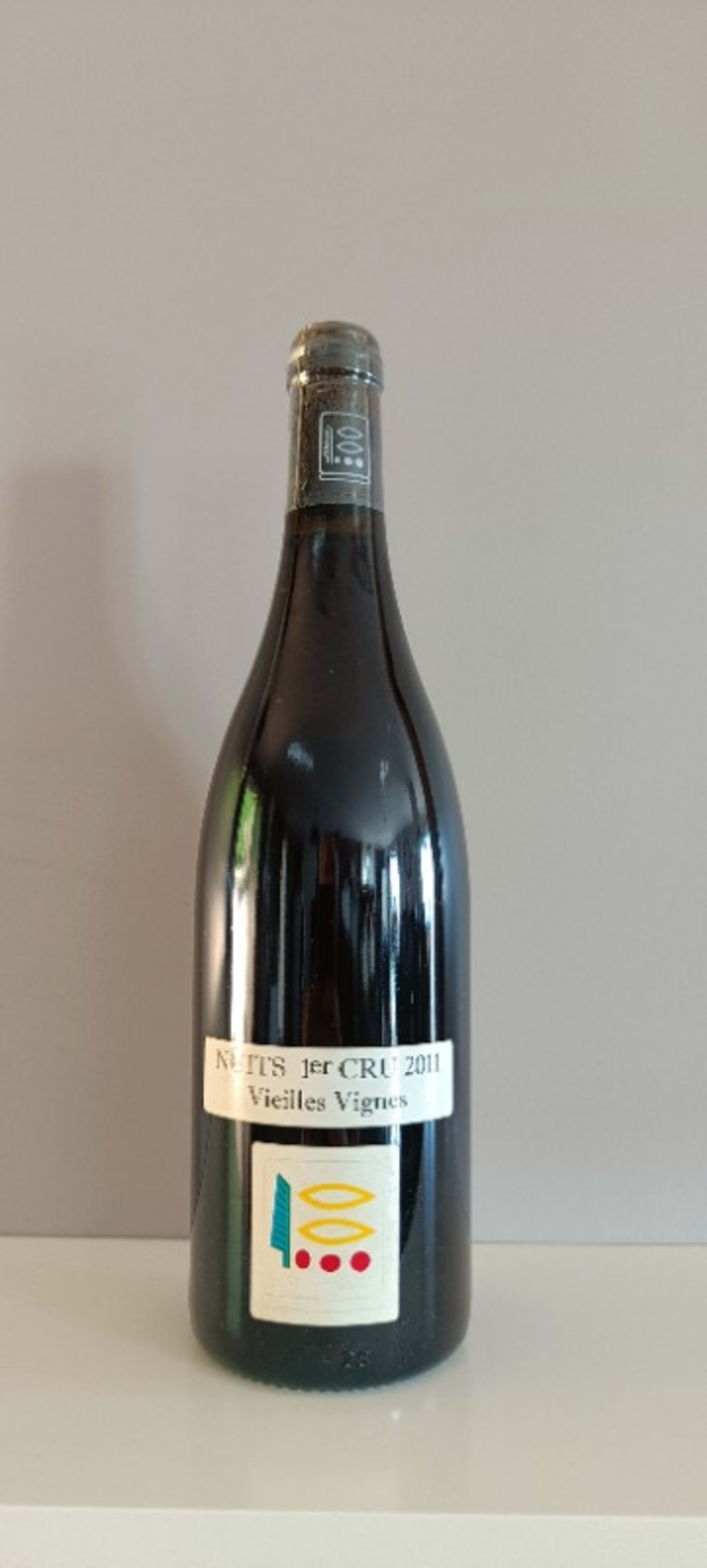 Nuits-Saint-Georges, 1er cru vieille Vignes, Prieuré Roch, 2011