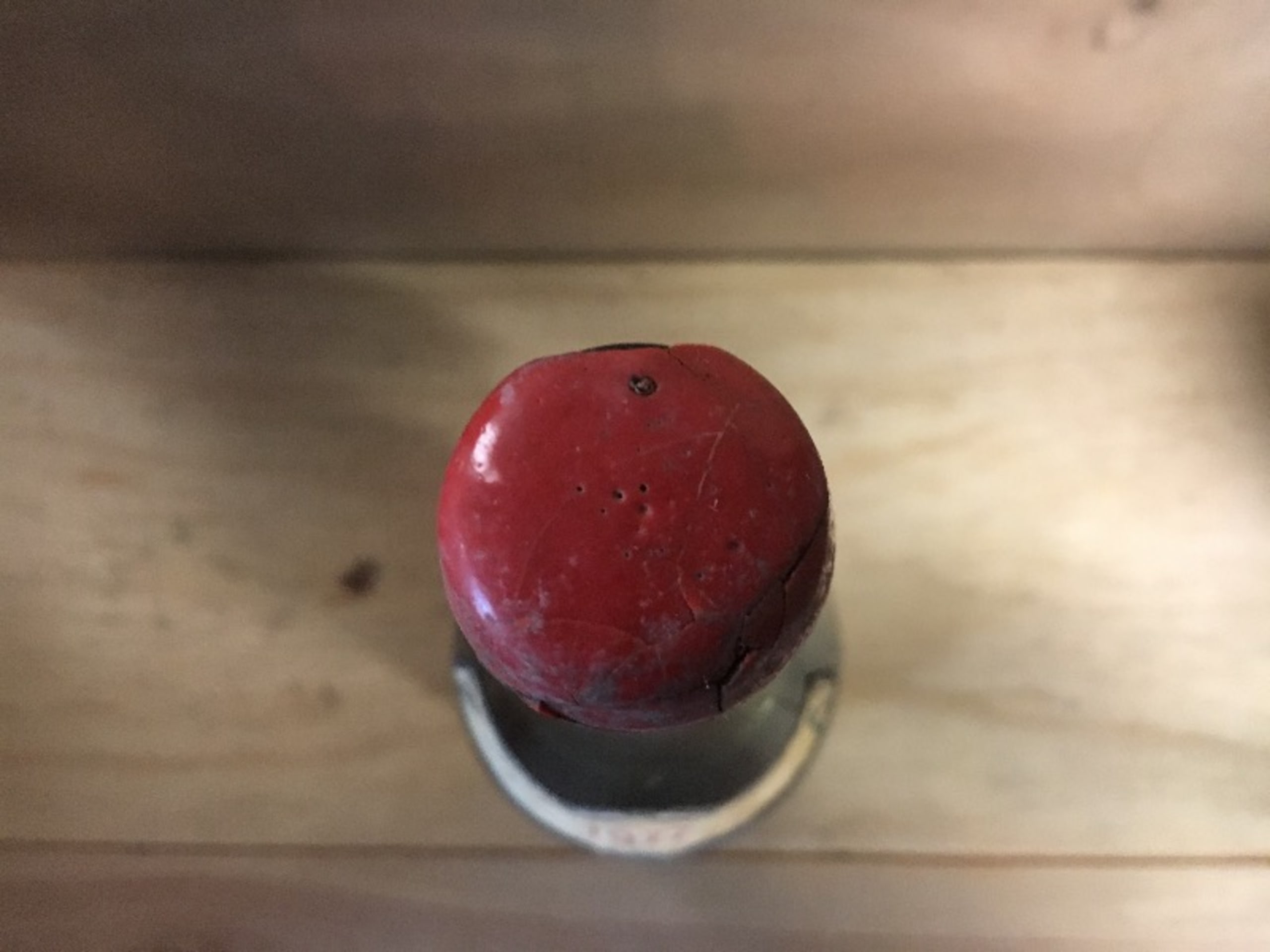 Caps