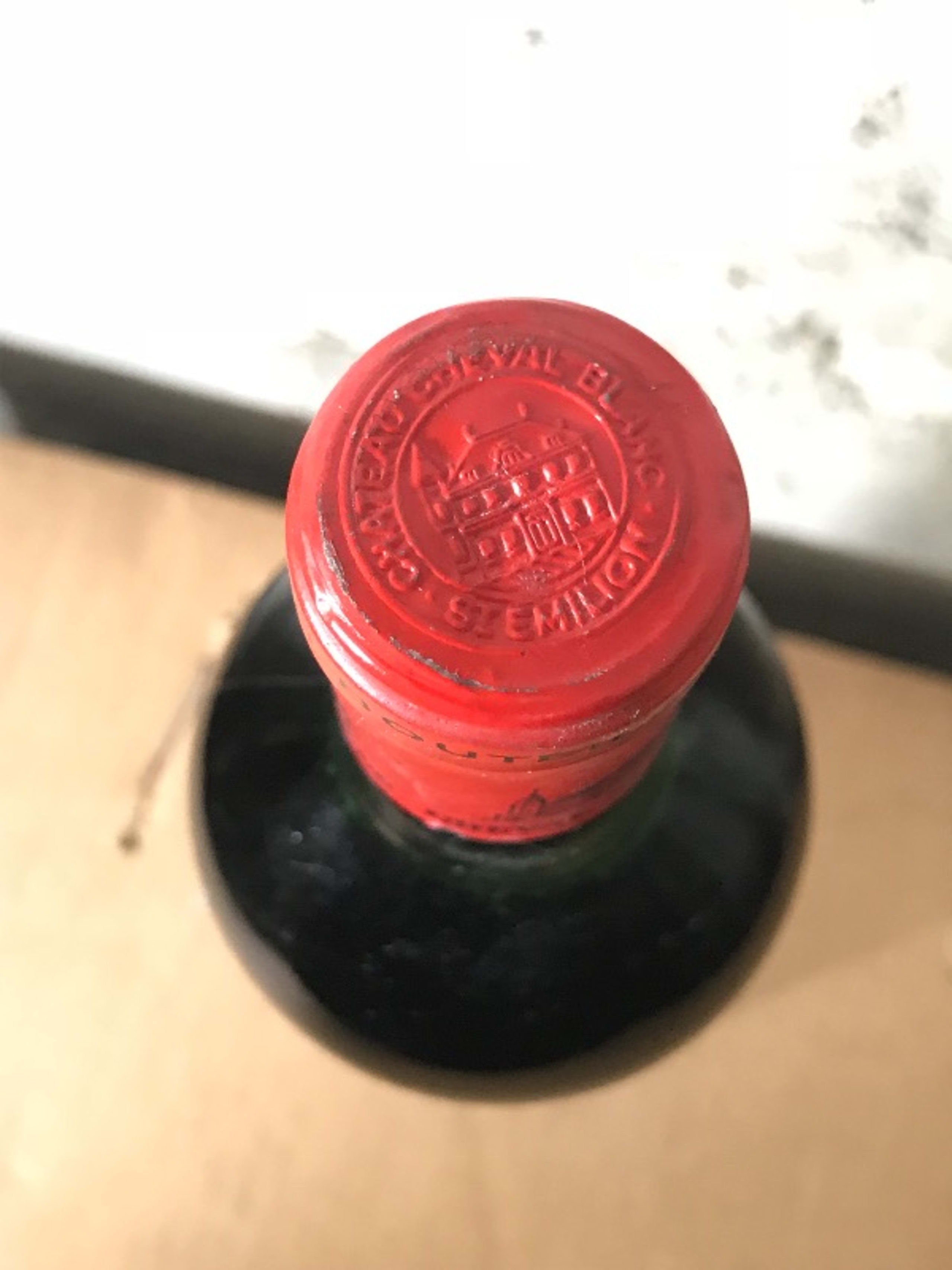 Caps
