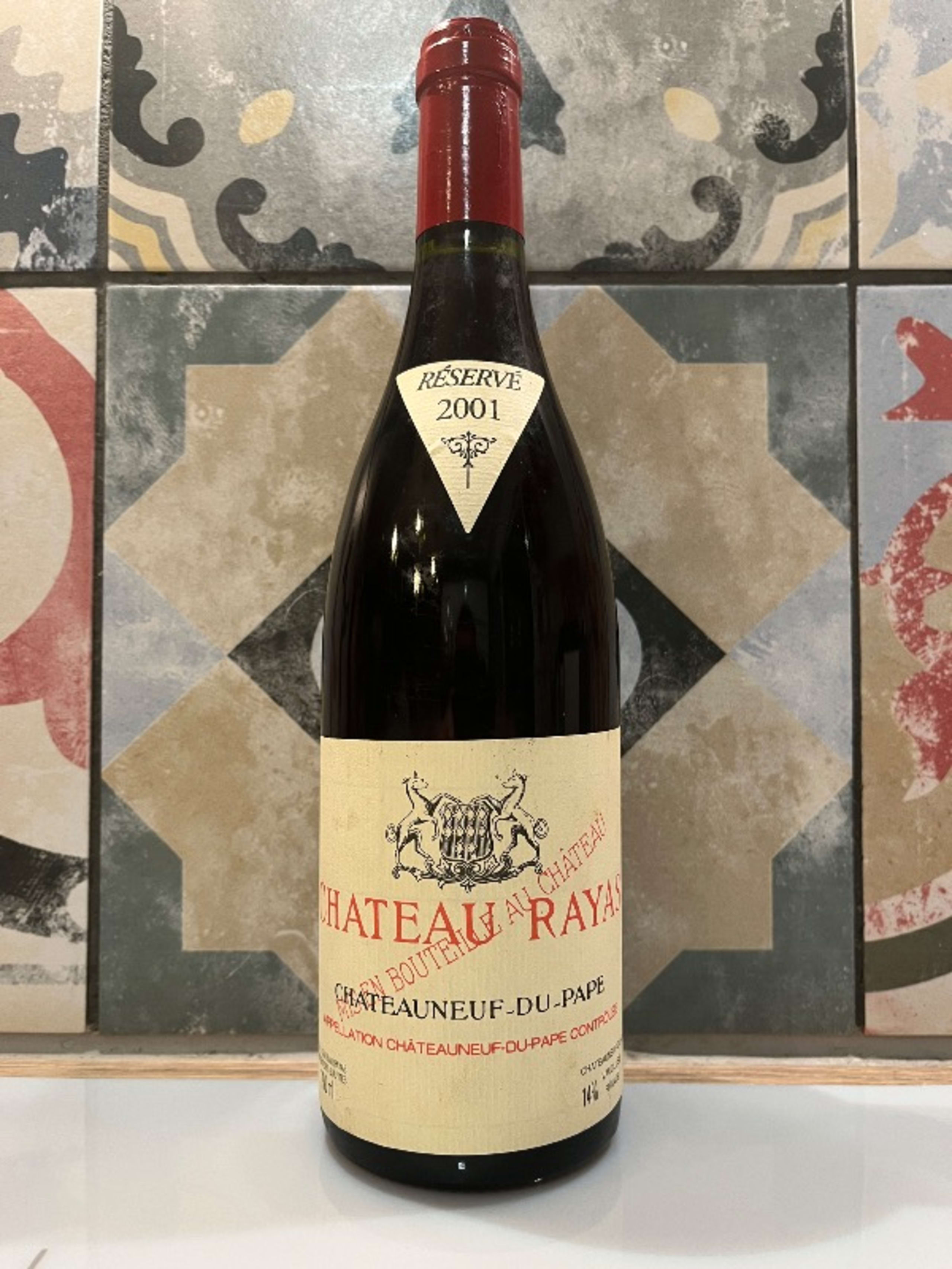 Châteauneuf-du-Pape, château Rayas, 2001