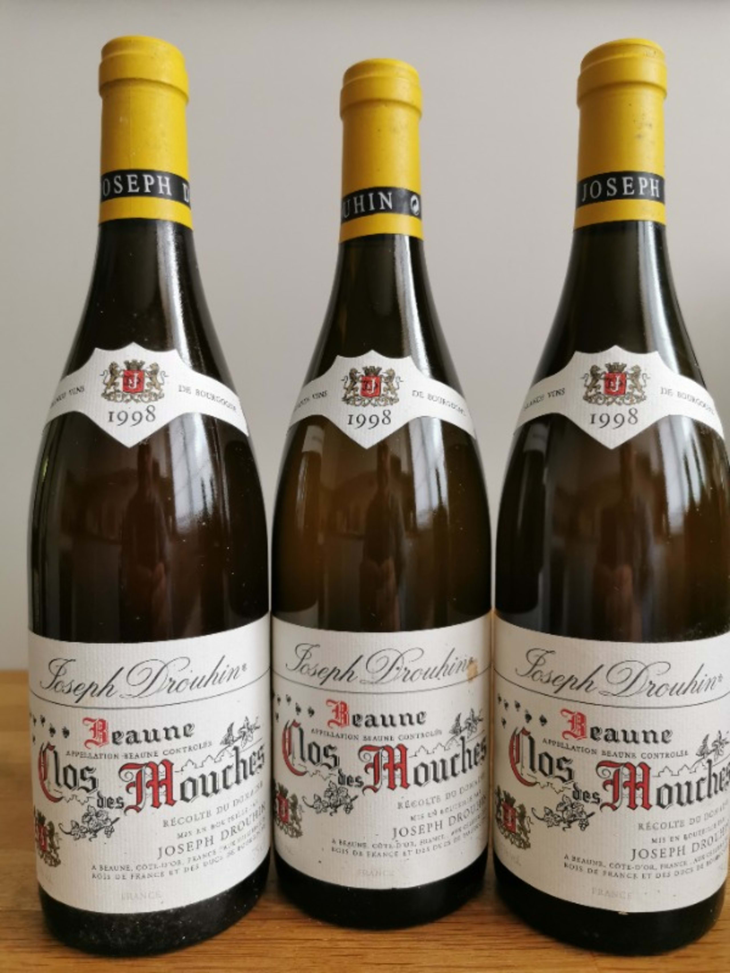 3 x Beaune, Joseph Drouhin, Clos des Mouches (BC/WH), 1998