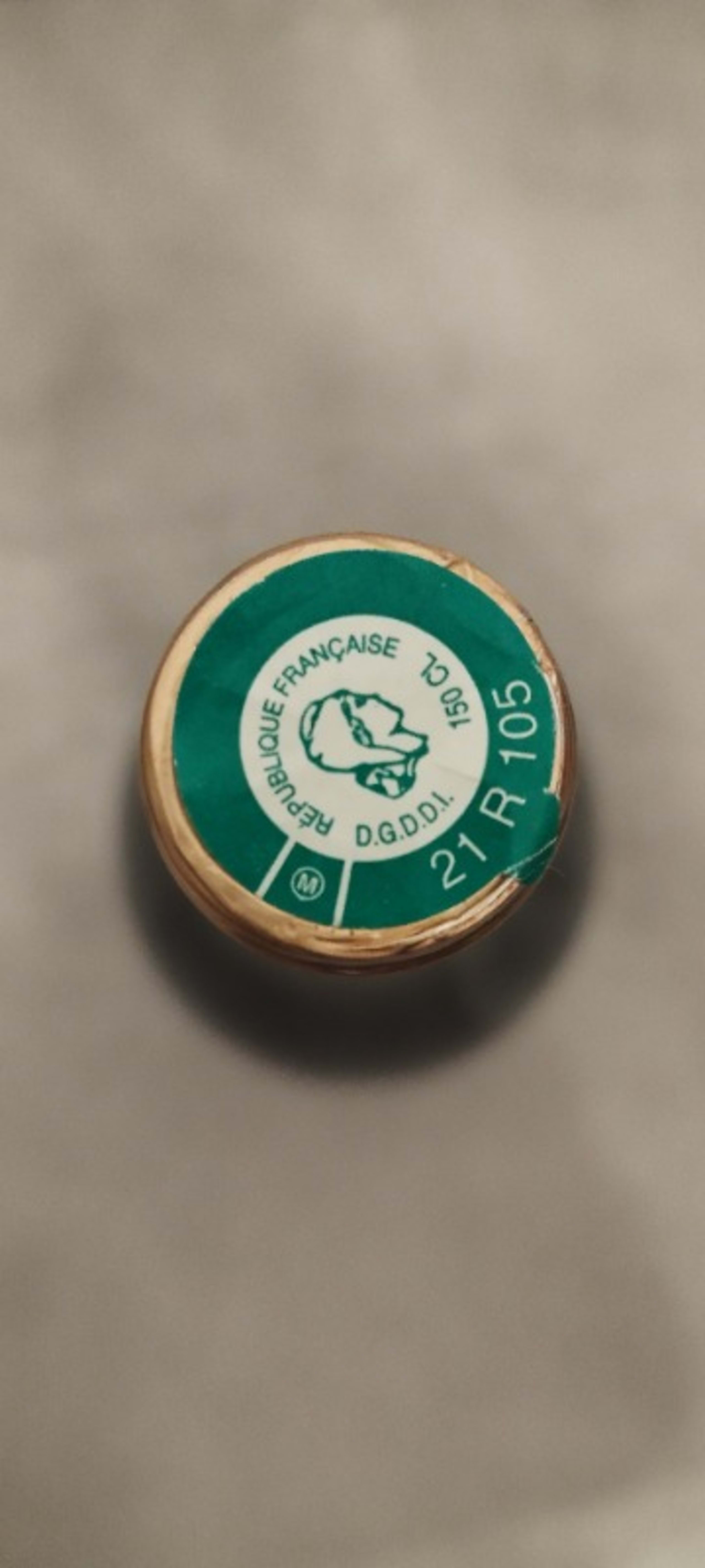 Caps