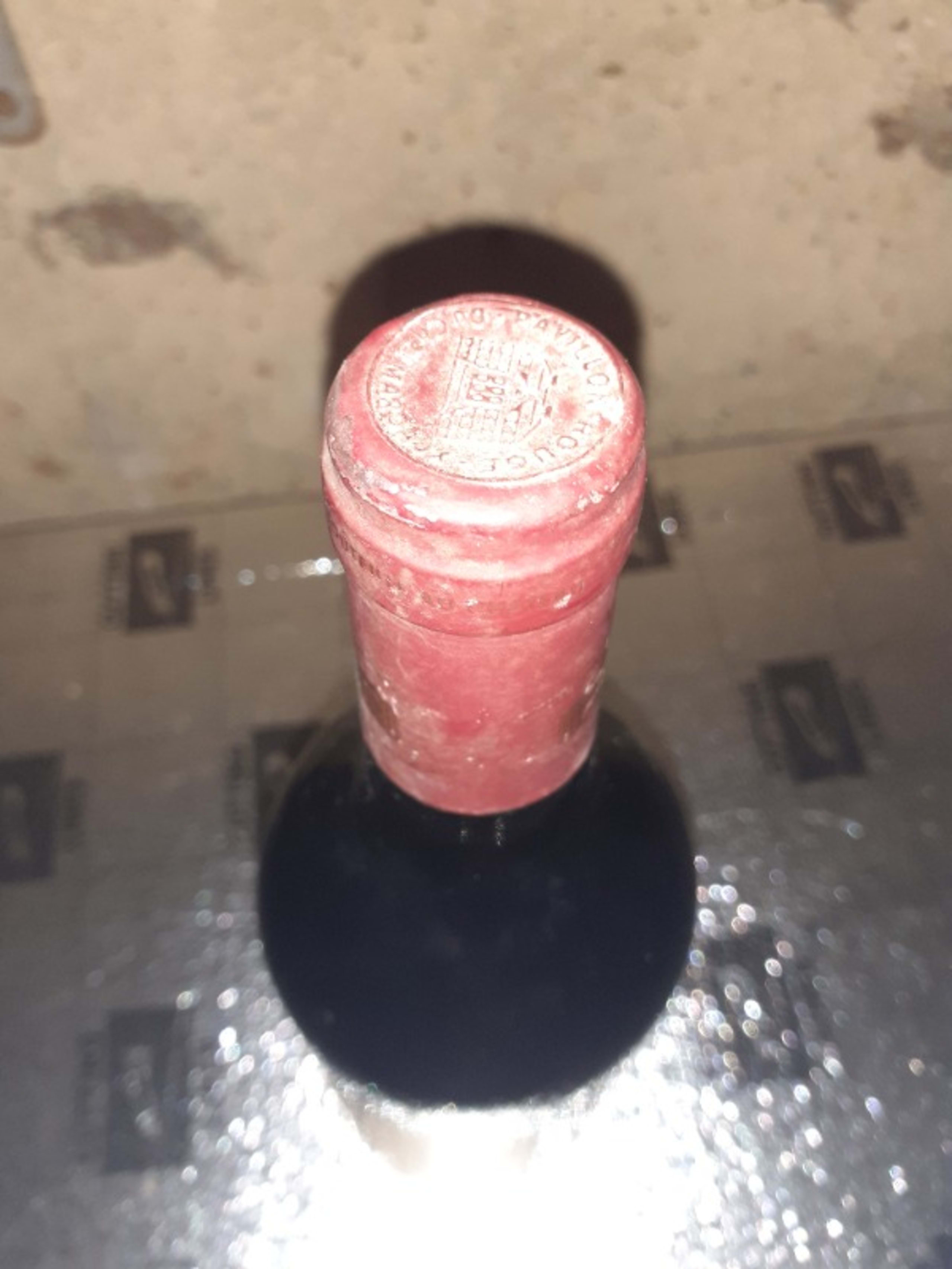 Caps