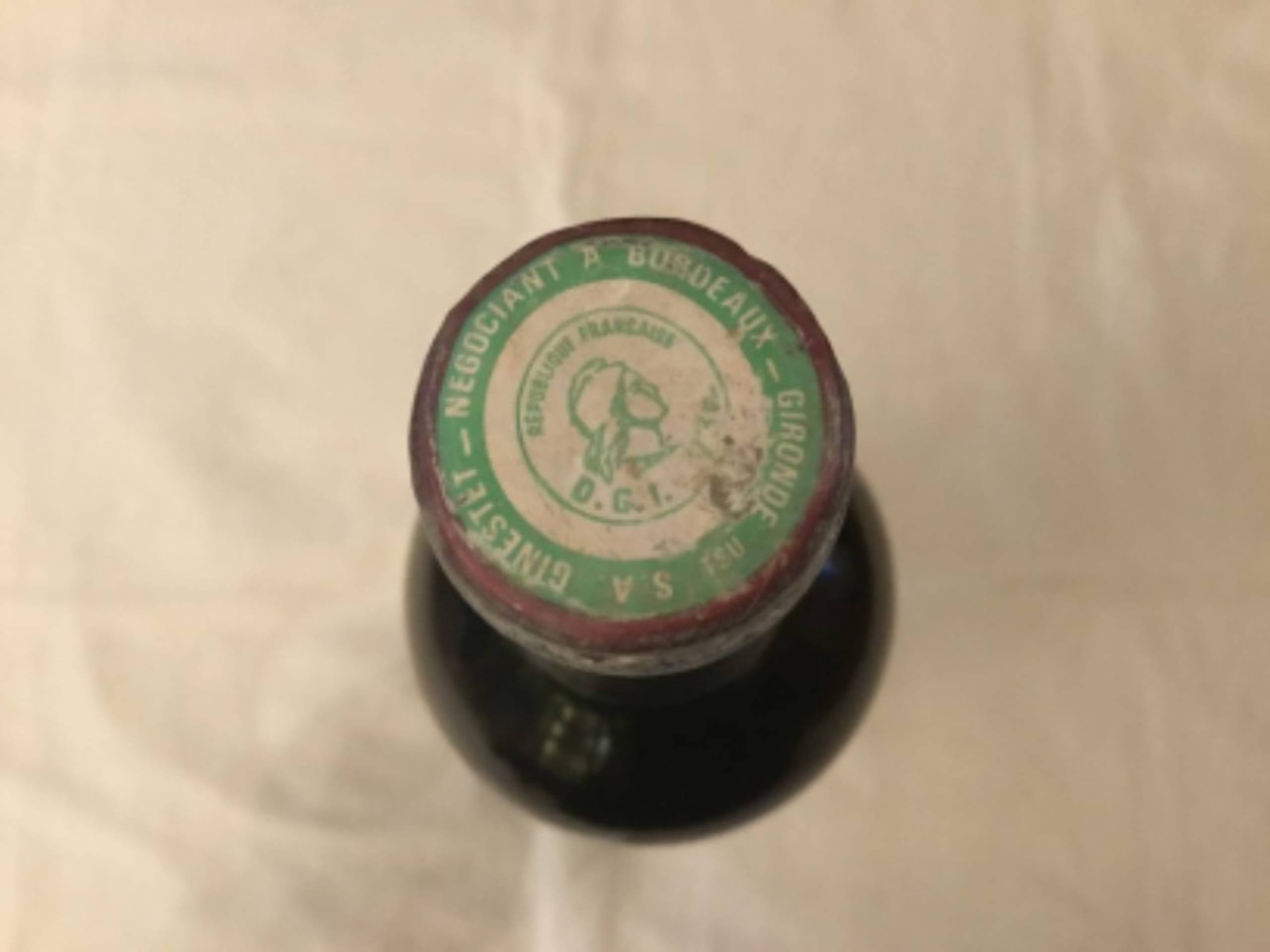 Caps