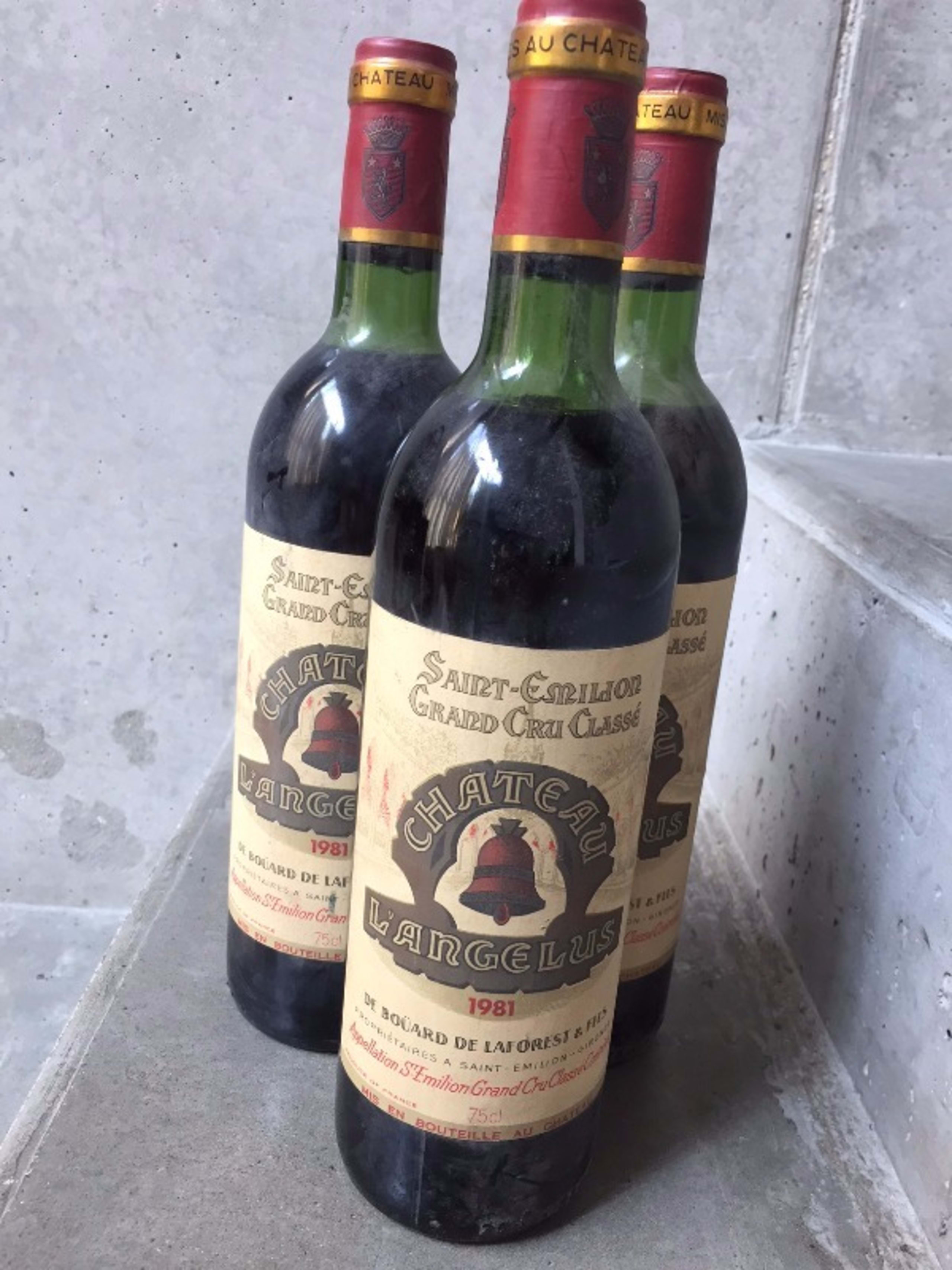 3 x Château Angelus, Saint-Émilion, 1981