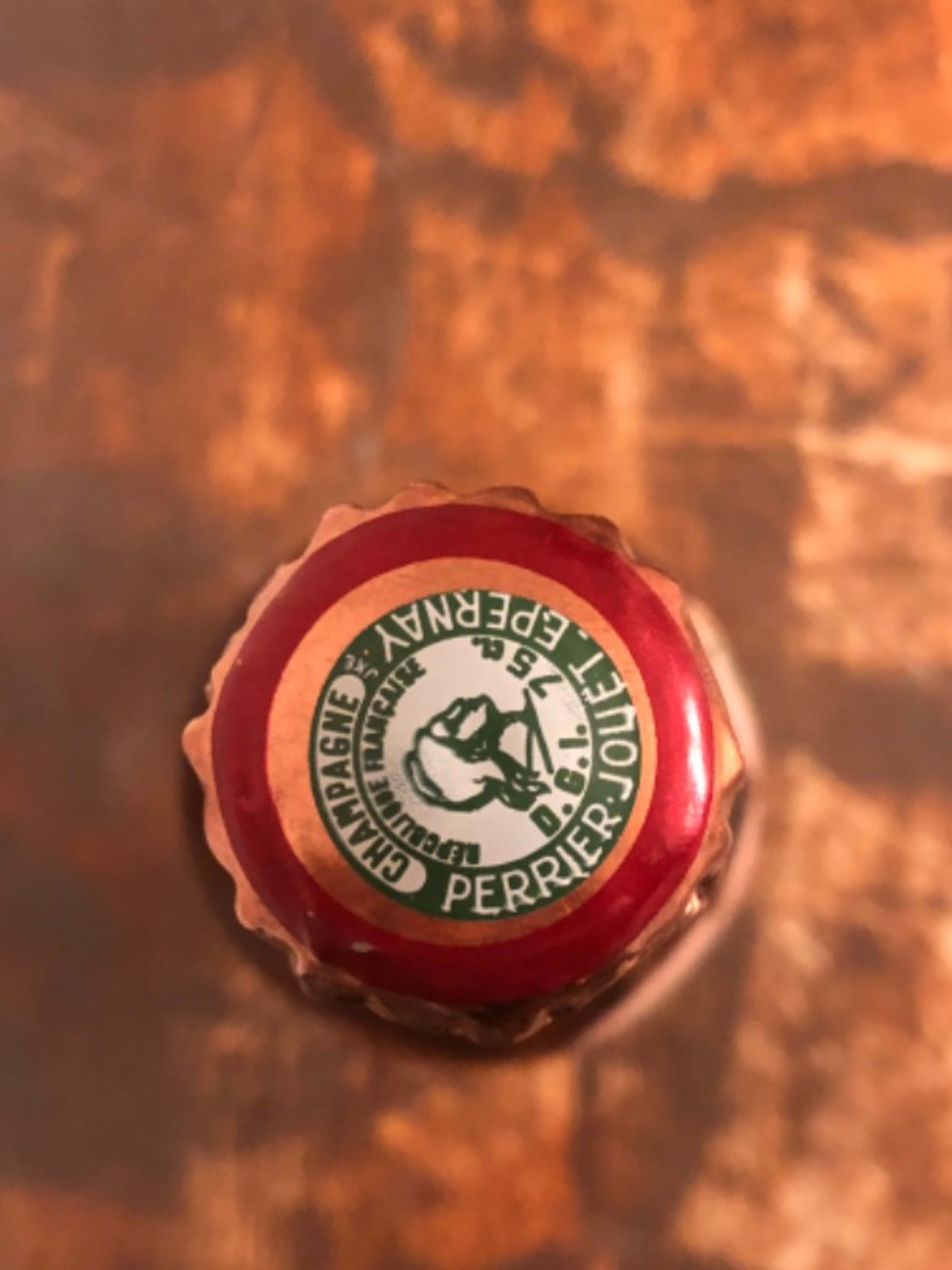 Caps