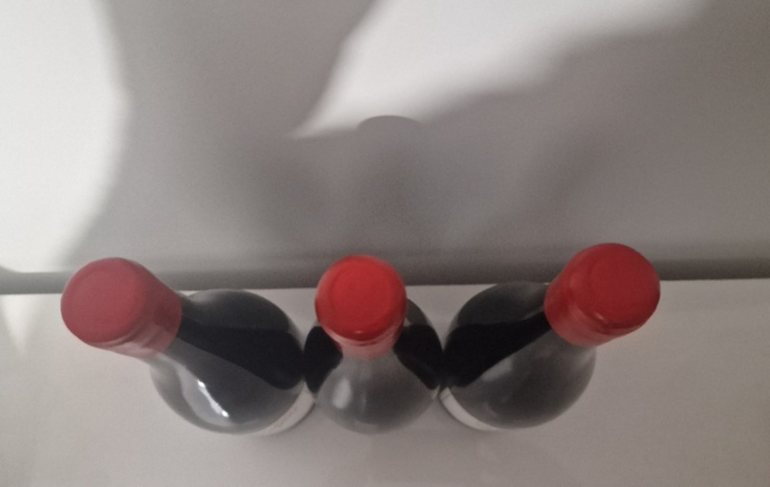 Caps