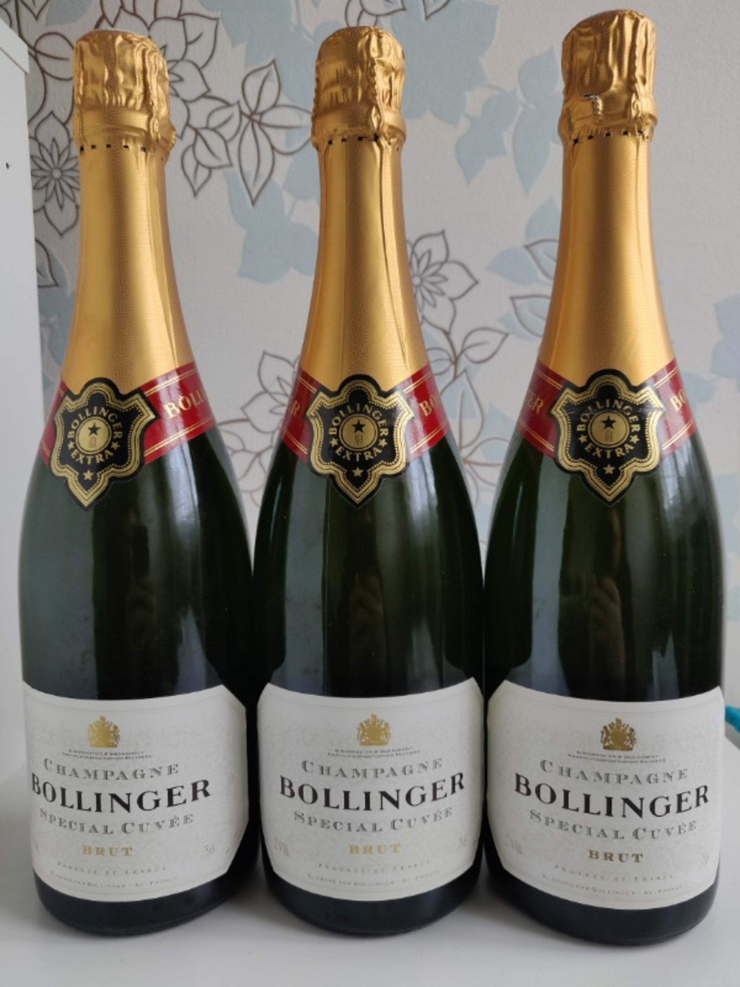 3 x Champagne, Bollinger spéciale cuvée