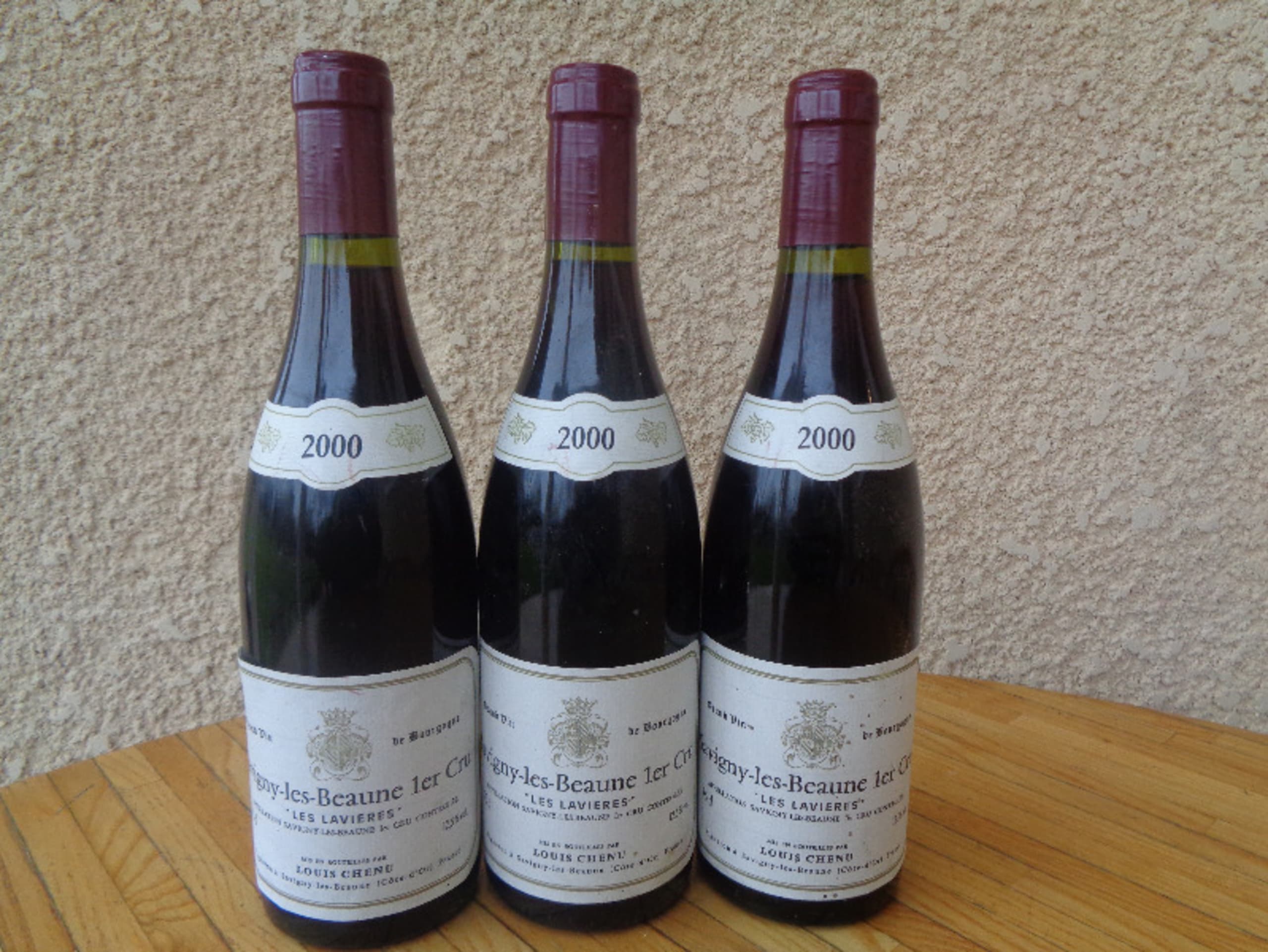 3 x Savigny-lès-Beaune, 1 er cru - Les Lavières, Louis Chenu, 2000