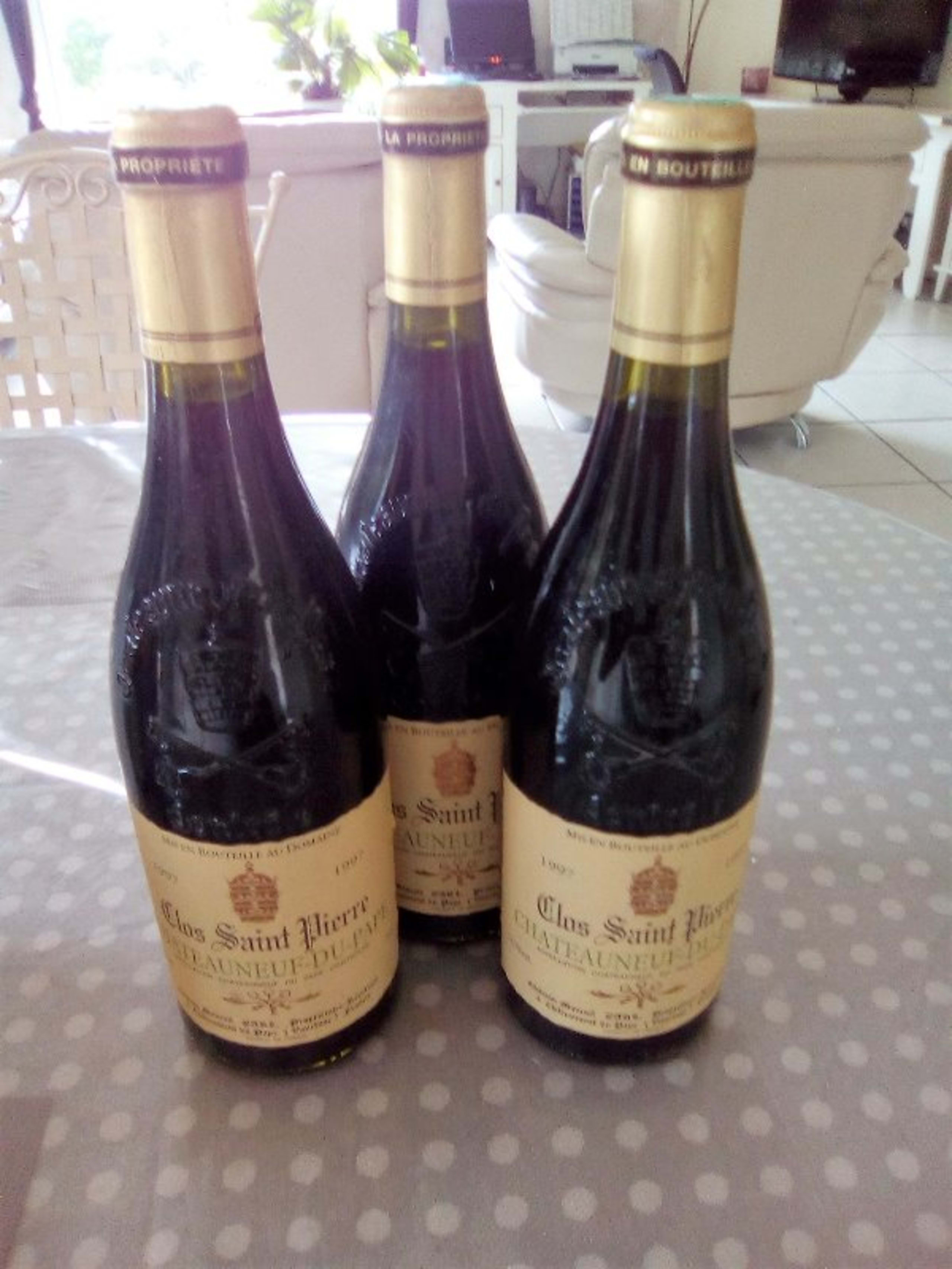 3 x Châteauneuf-du-Pape, clos saint pierre, 1997