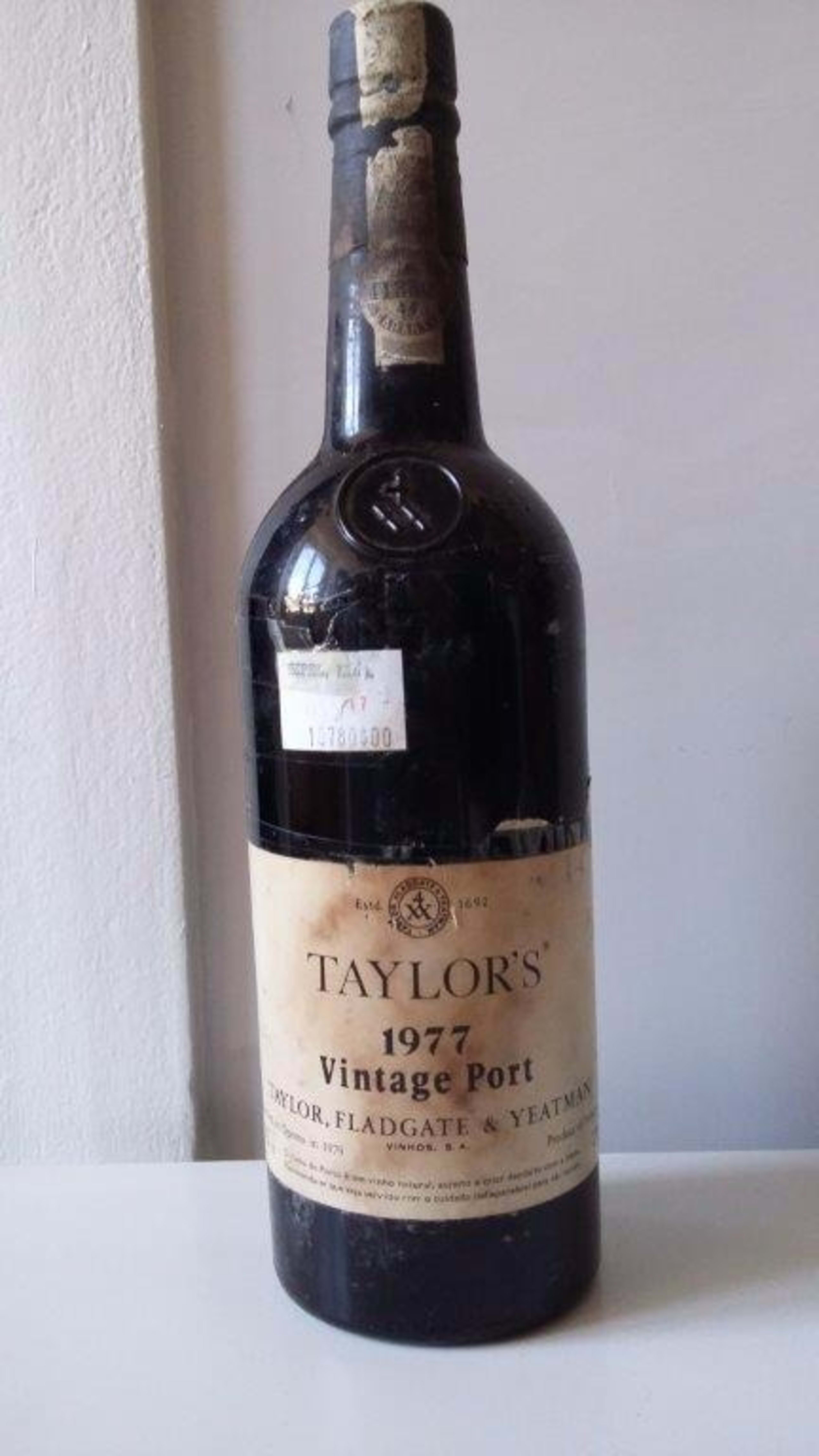 Vintage port, TAYLOR'S, Porto, 1977