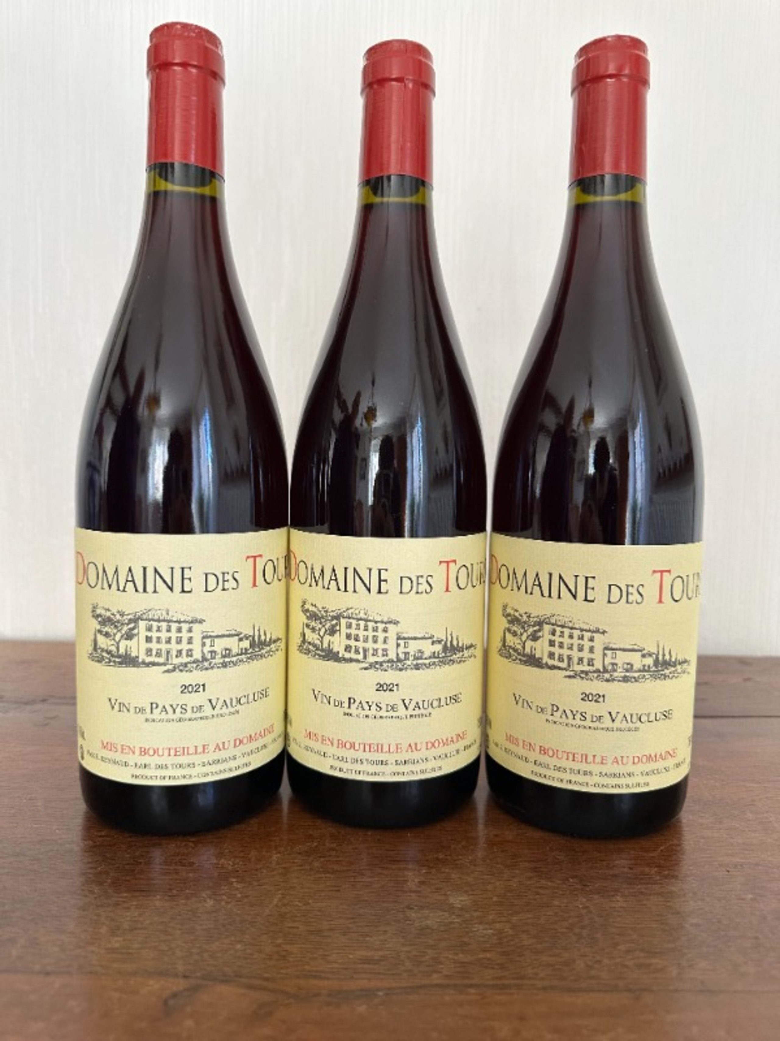 3 x Vin de Pays du Vaucluse, Domaine Des Tours, 2021