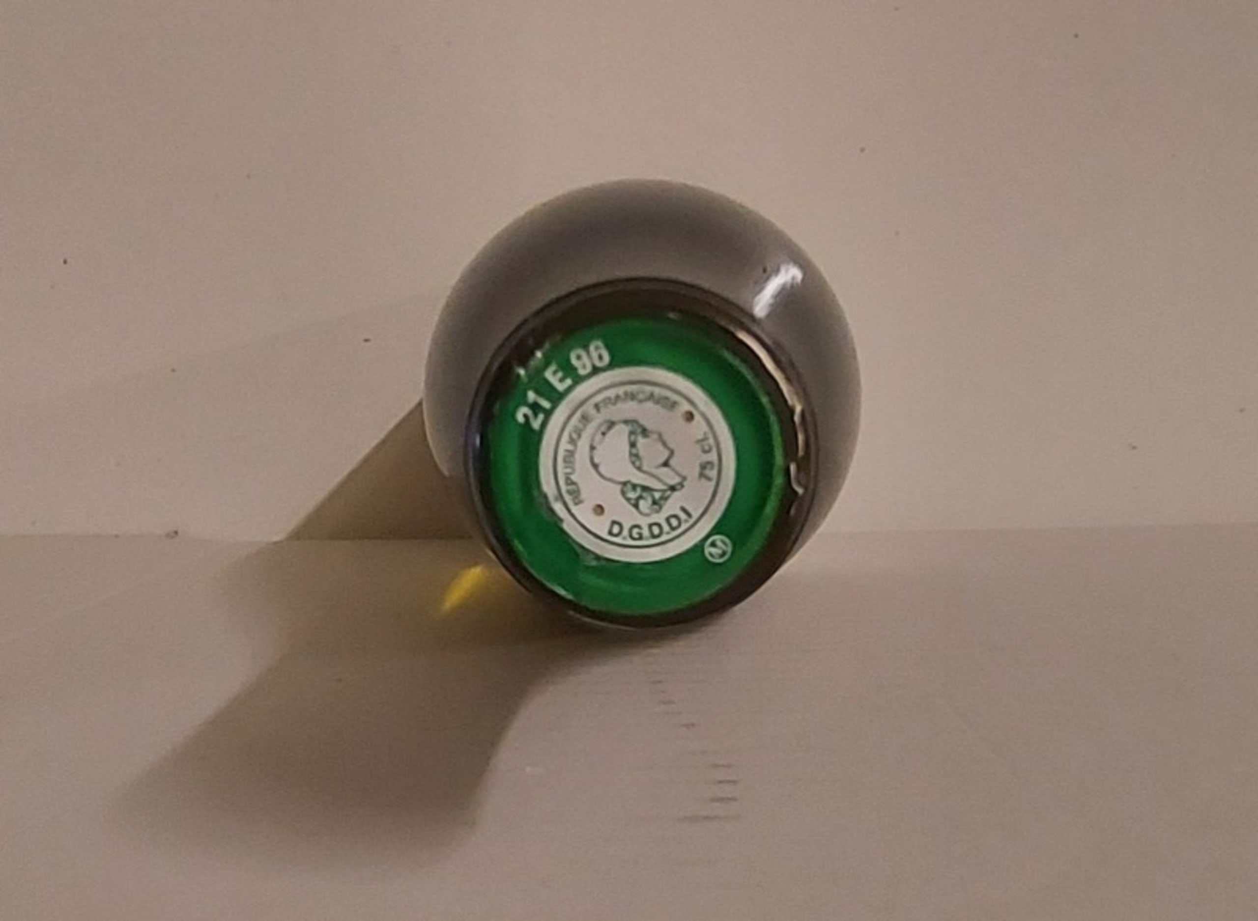 Caps