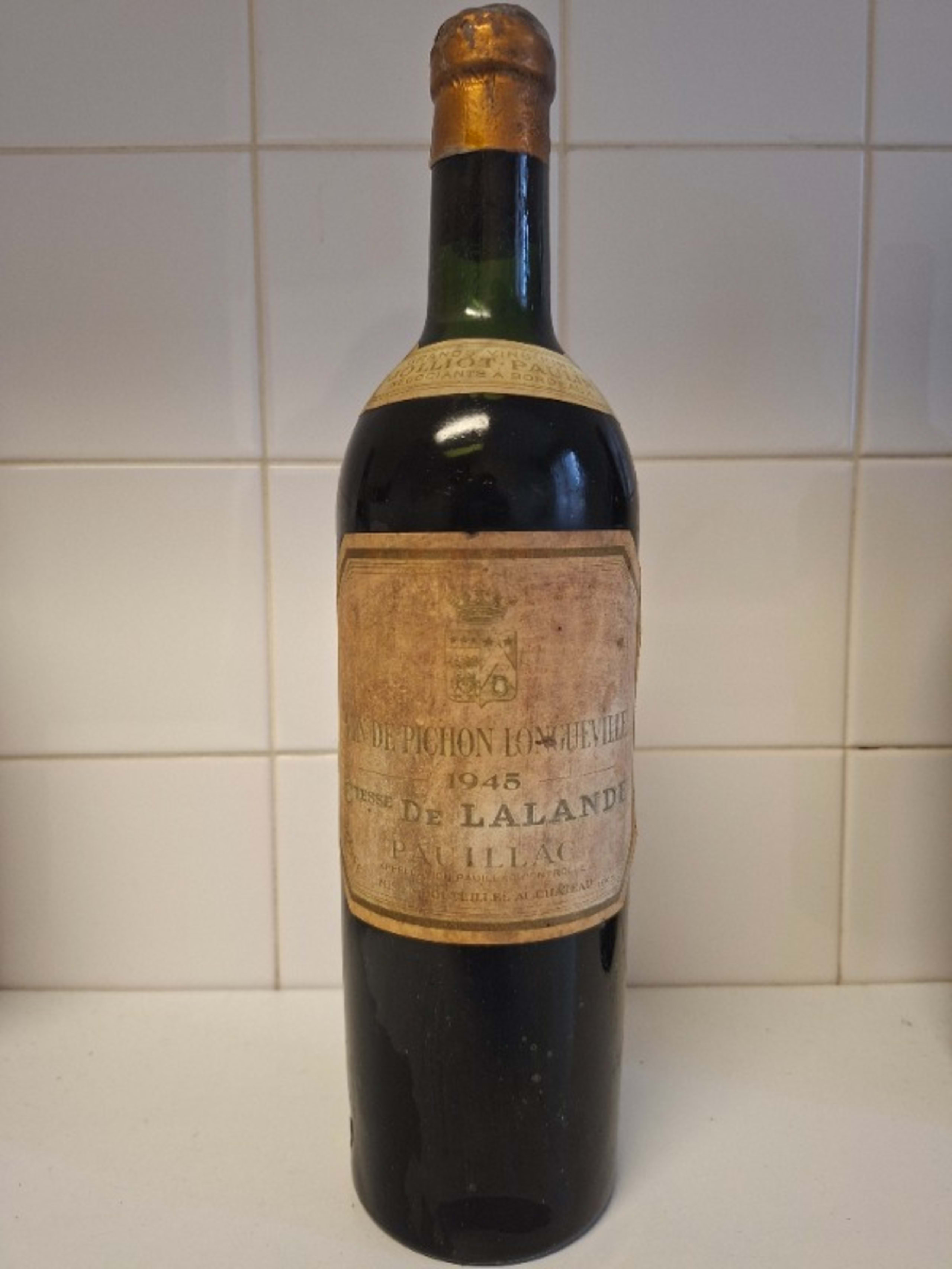 Comtesse de Lalande, château Pichon Longueville, Pauillac, 1945