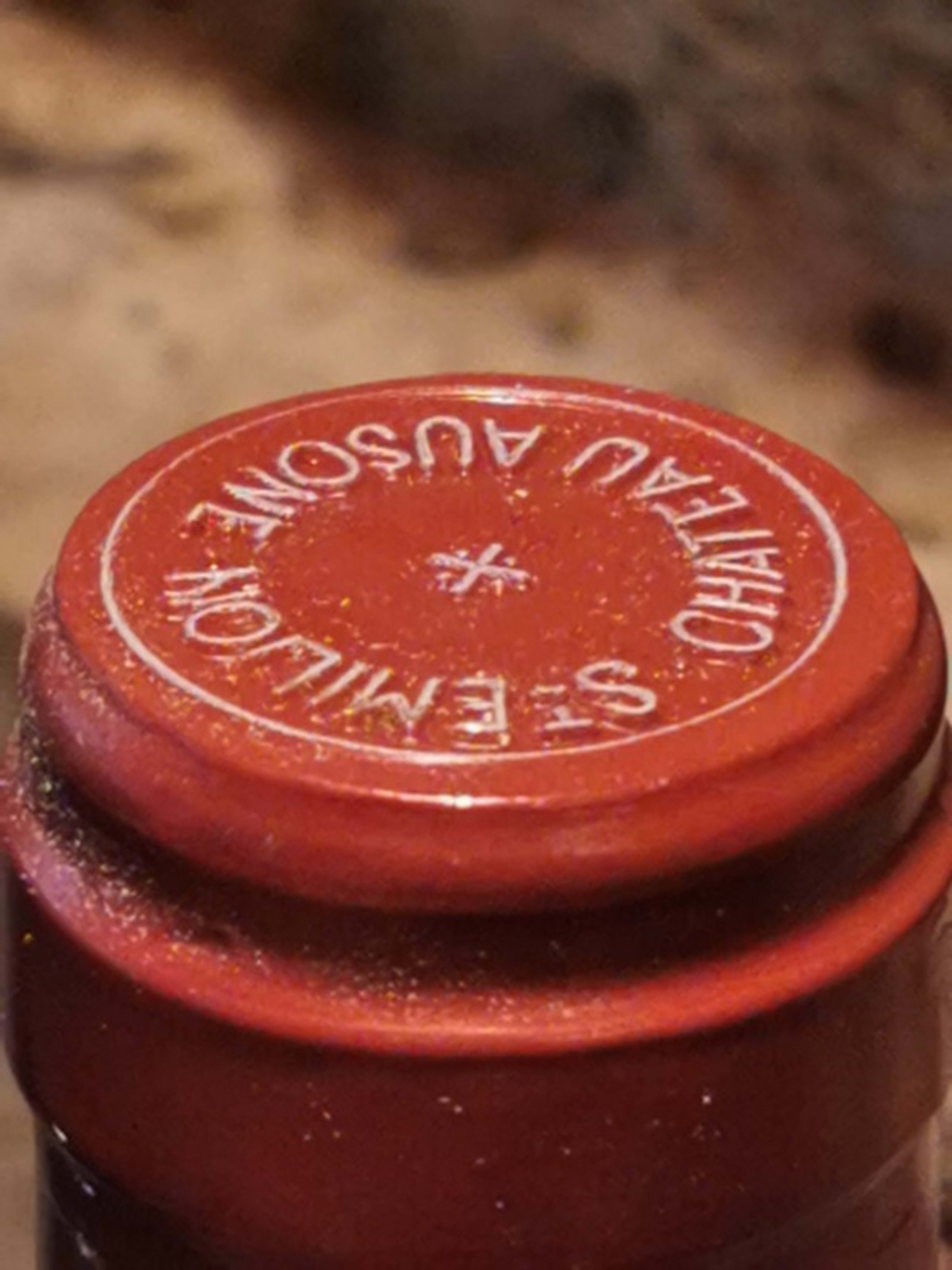 Caps