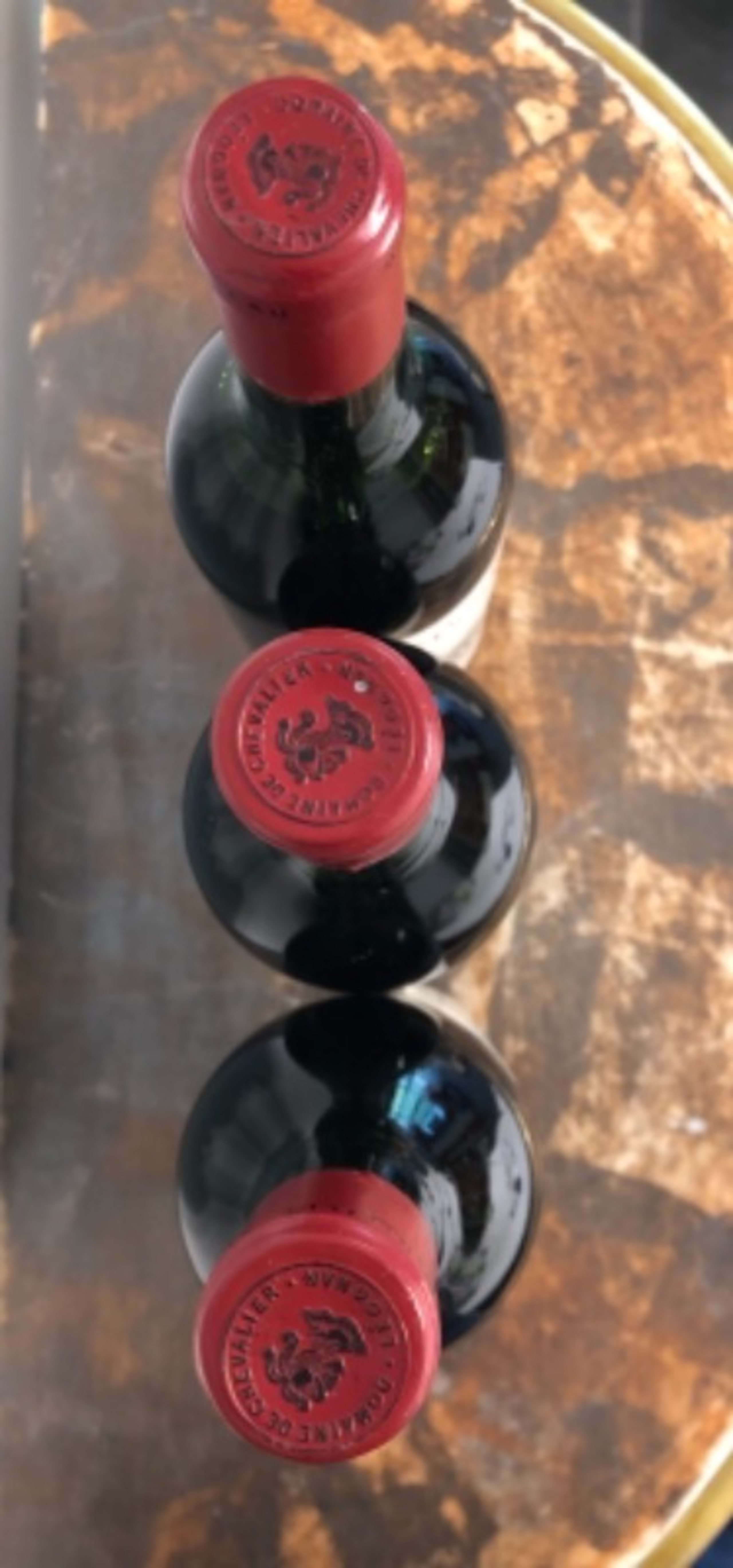 Caps