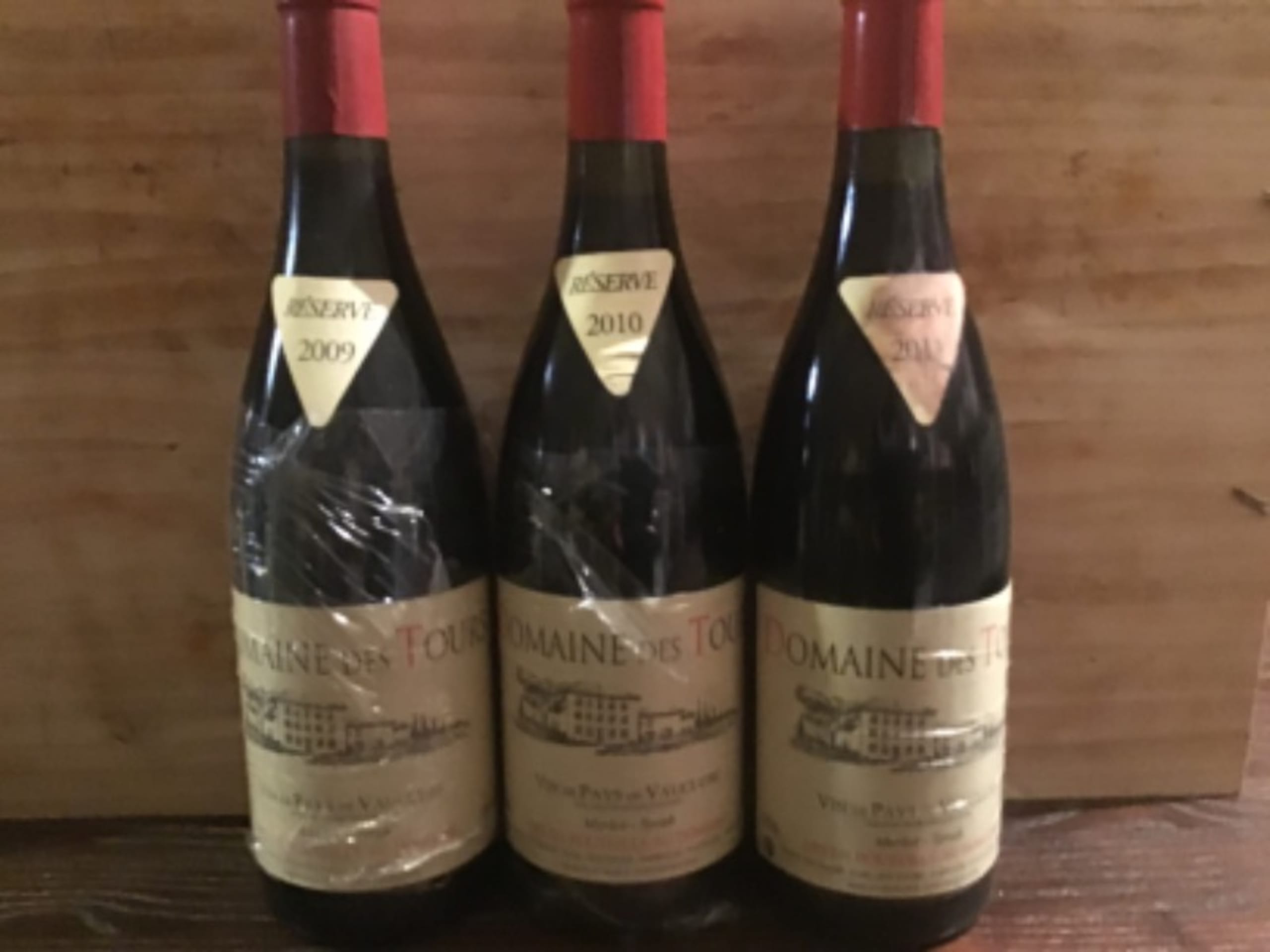 3 x Vin de Pays du Vaucluse, Merlot syrah, Domaine des tours, 1x2009/1x2010/1x2011