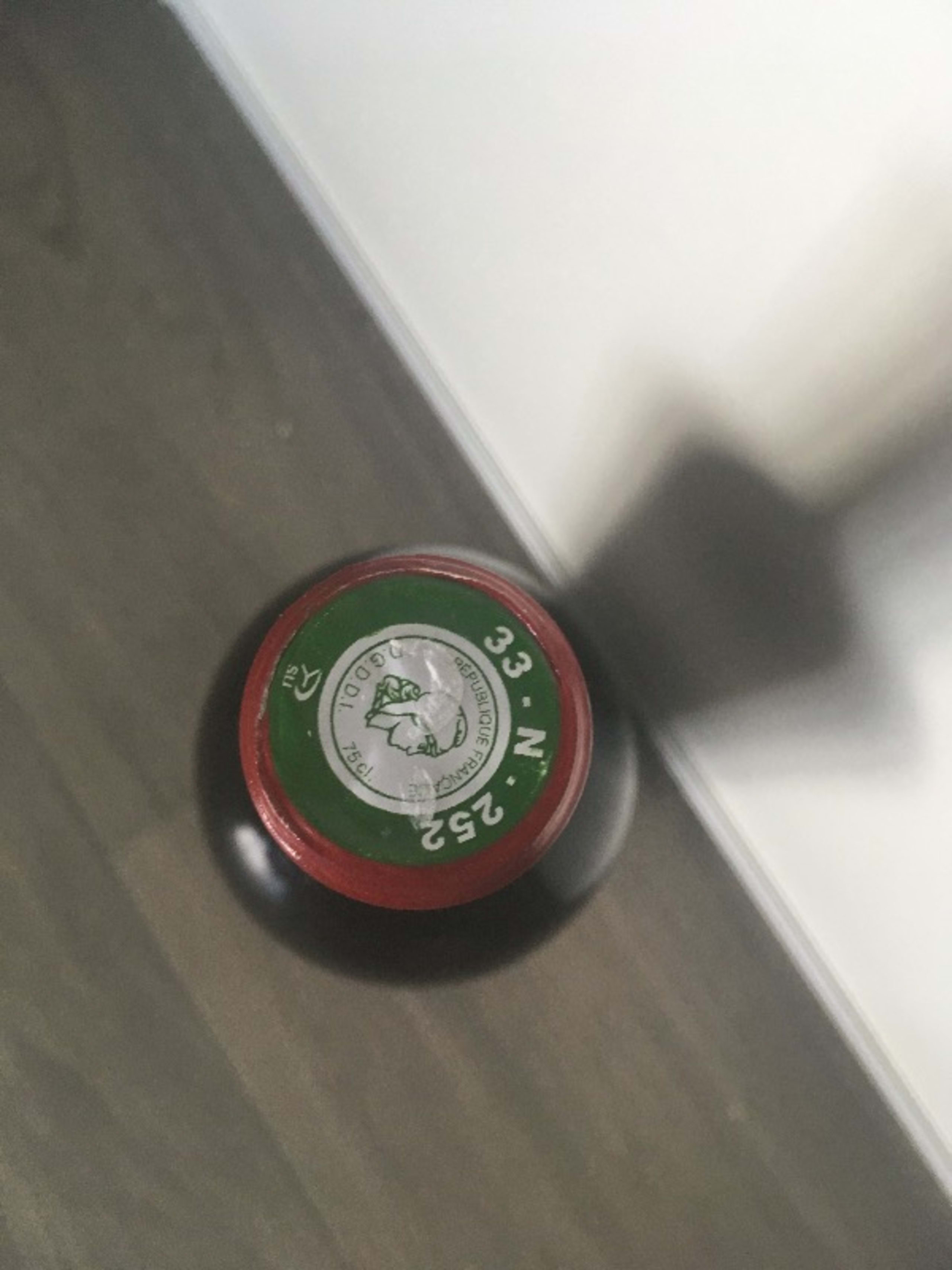 Caps