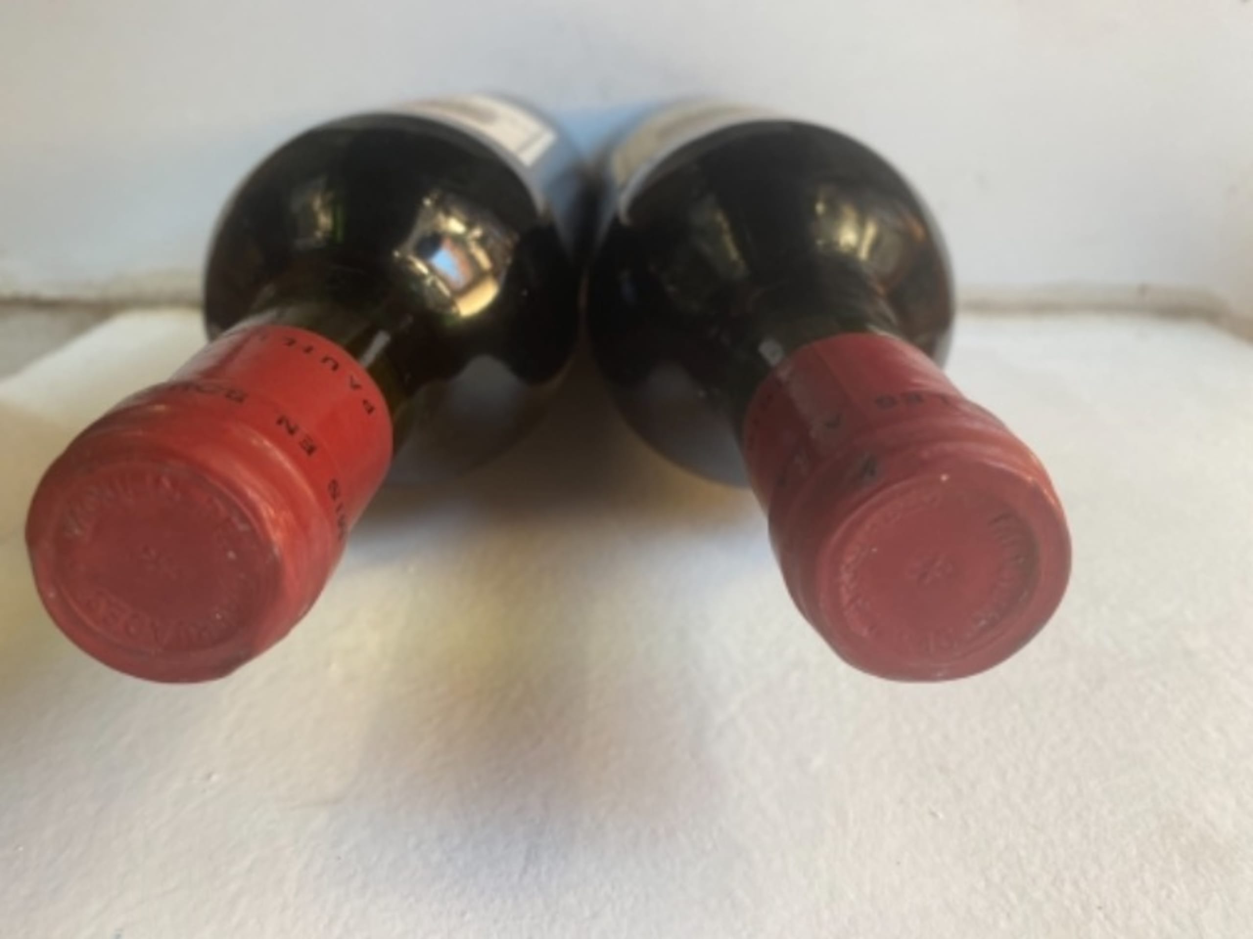 Caps