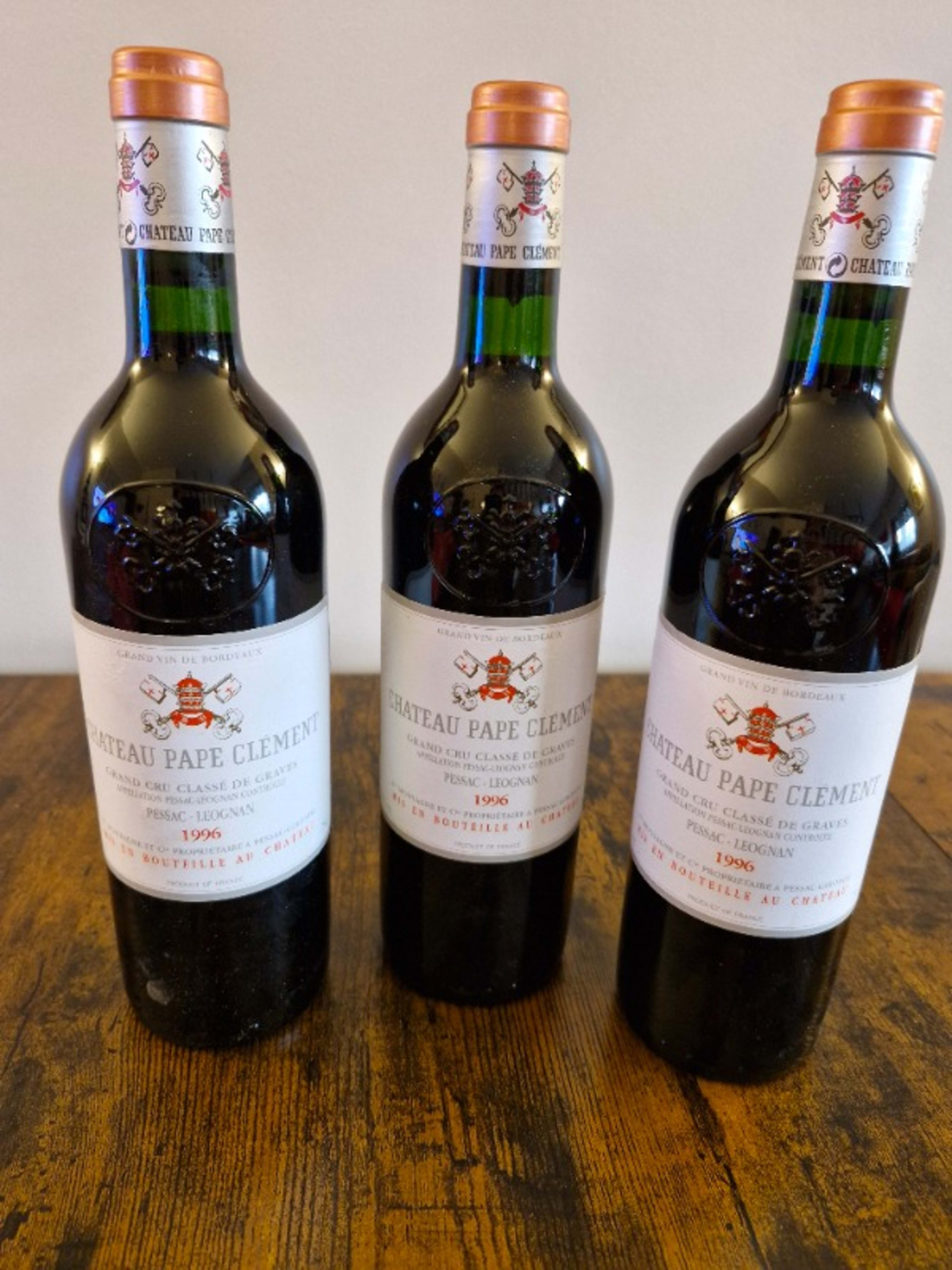 3 X Château Pape Clément, Pessac-Léognan, 1996