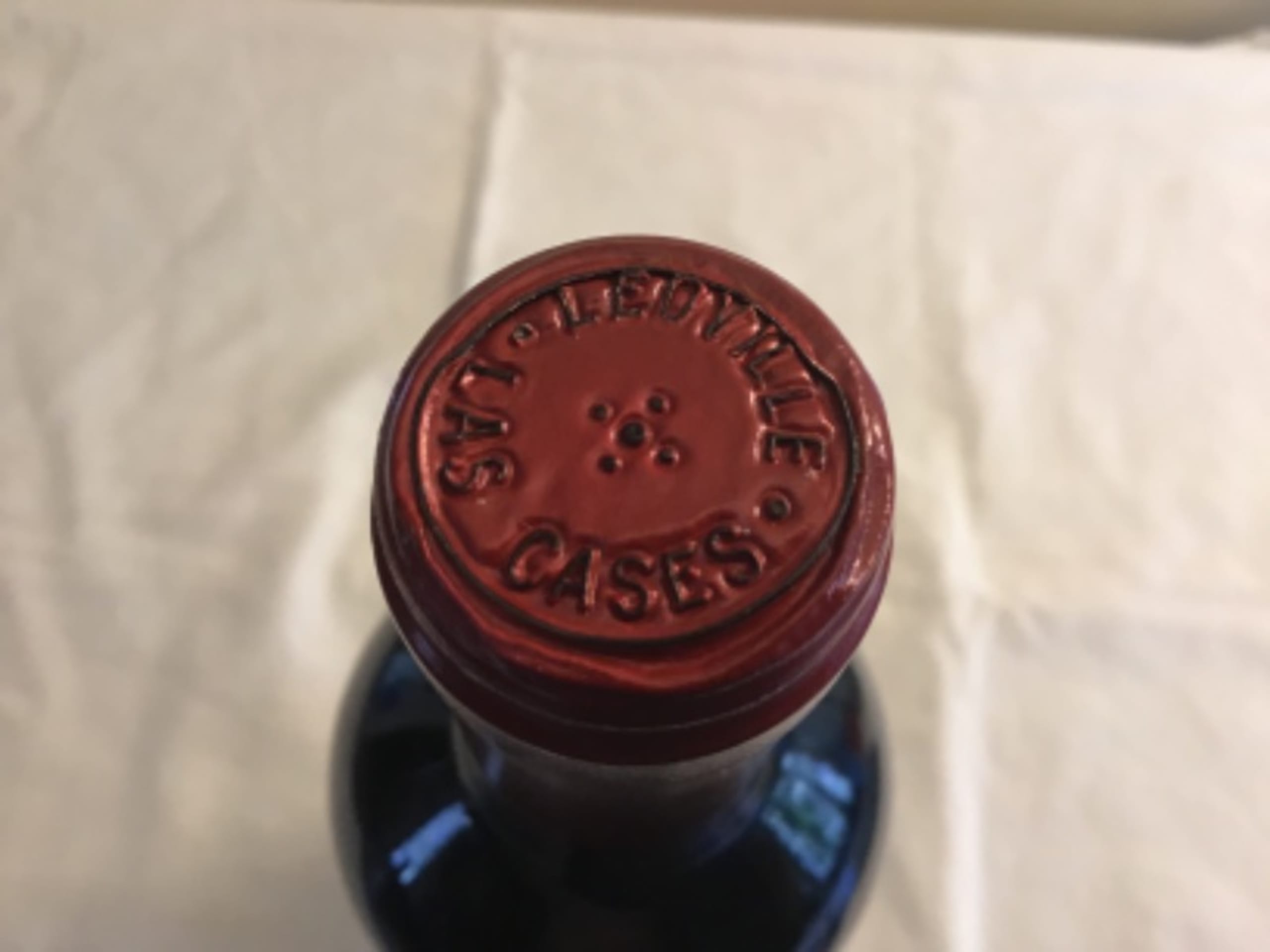 Caps