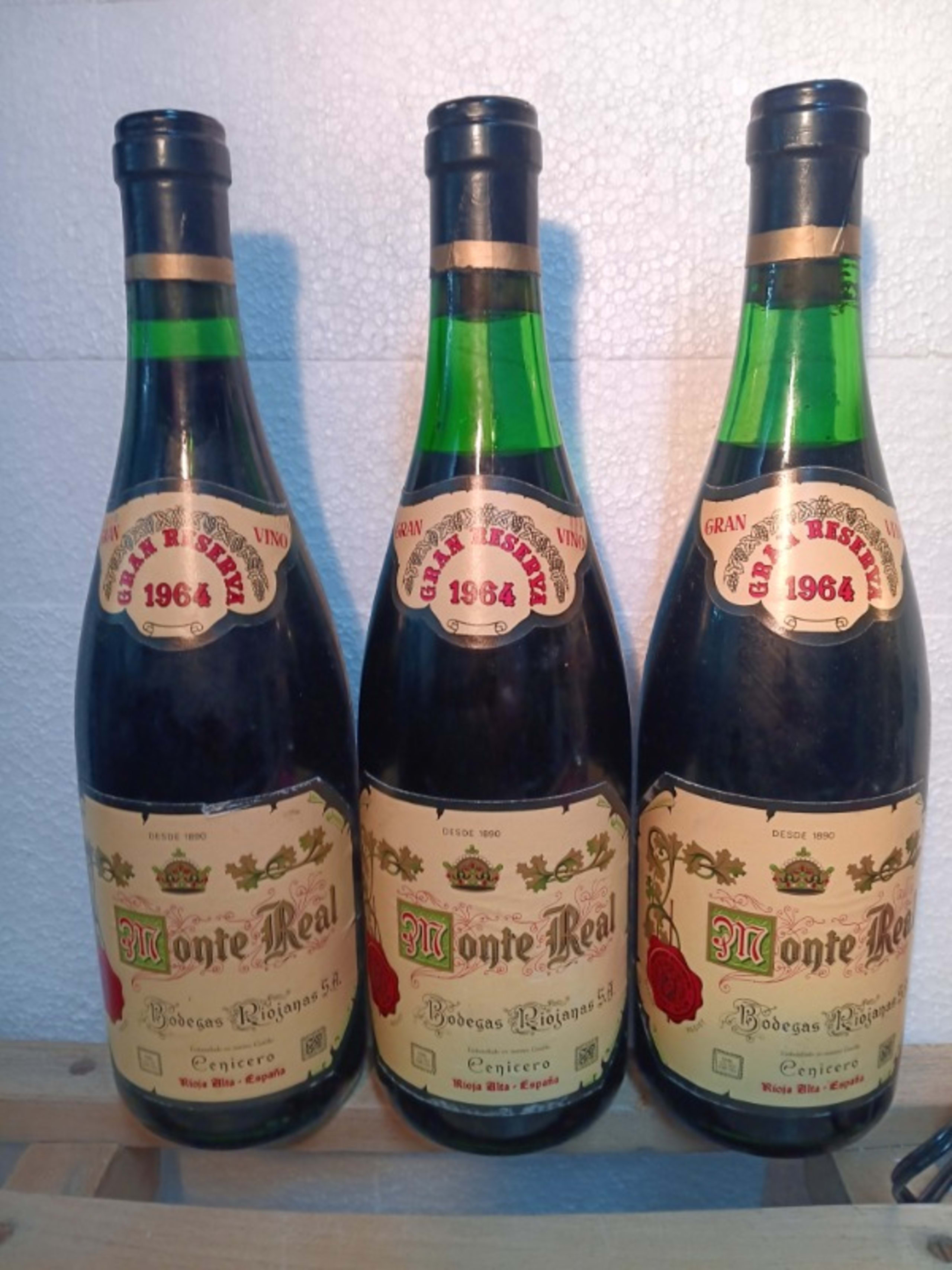 3 x Monte Real, Bodegas Riojanas S.A. Rioja 1964