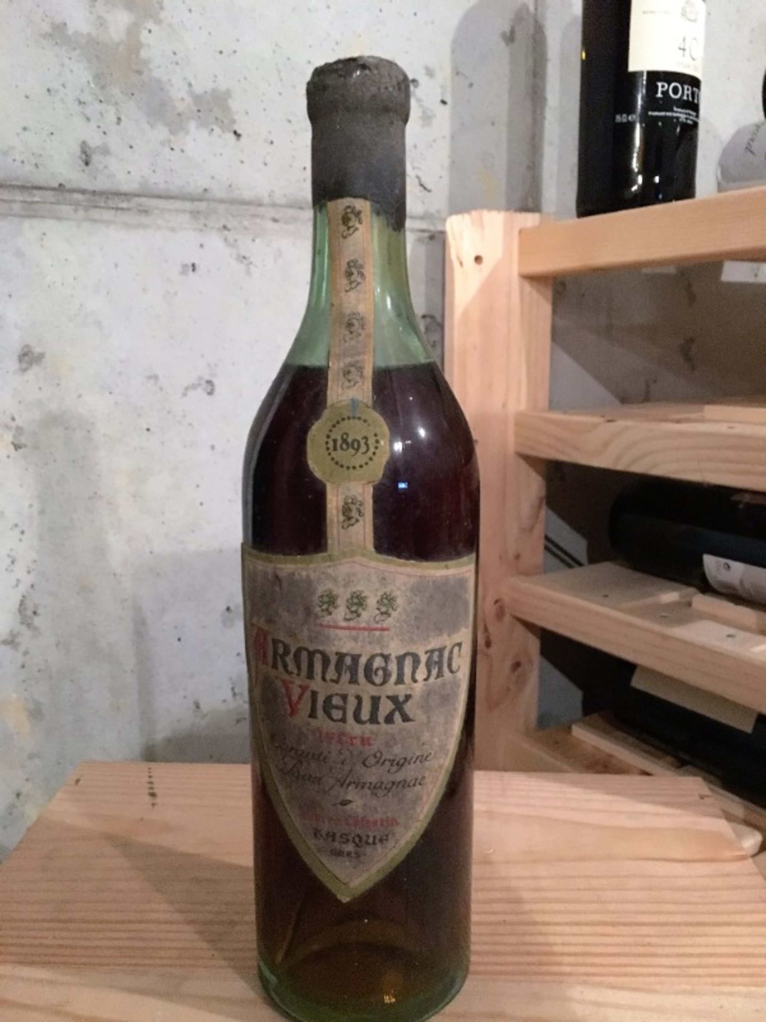 Wine Level