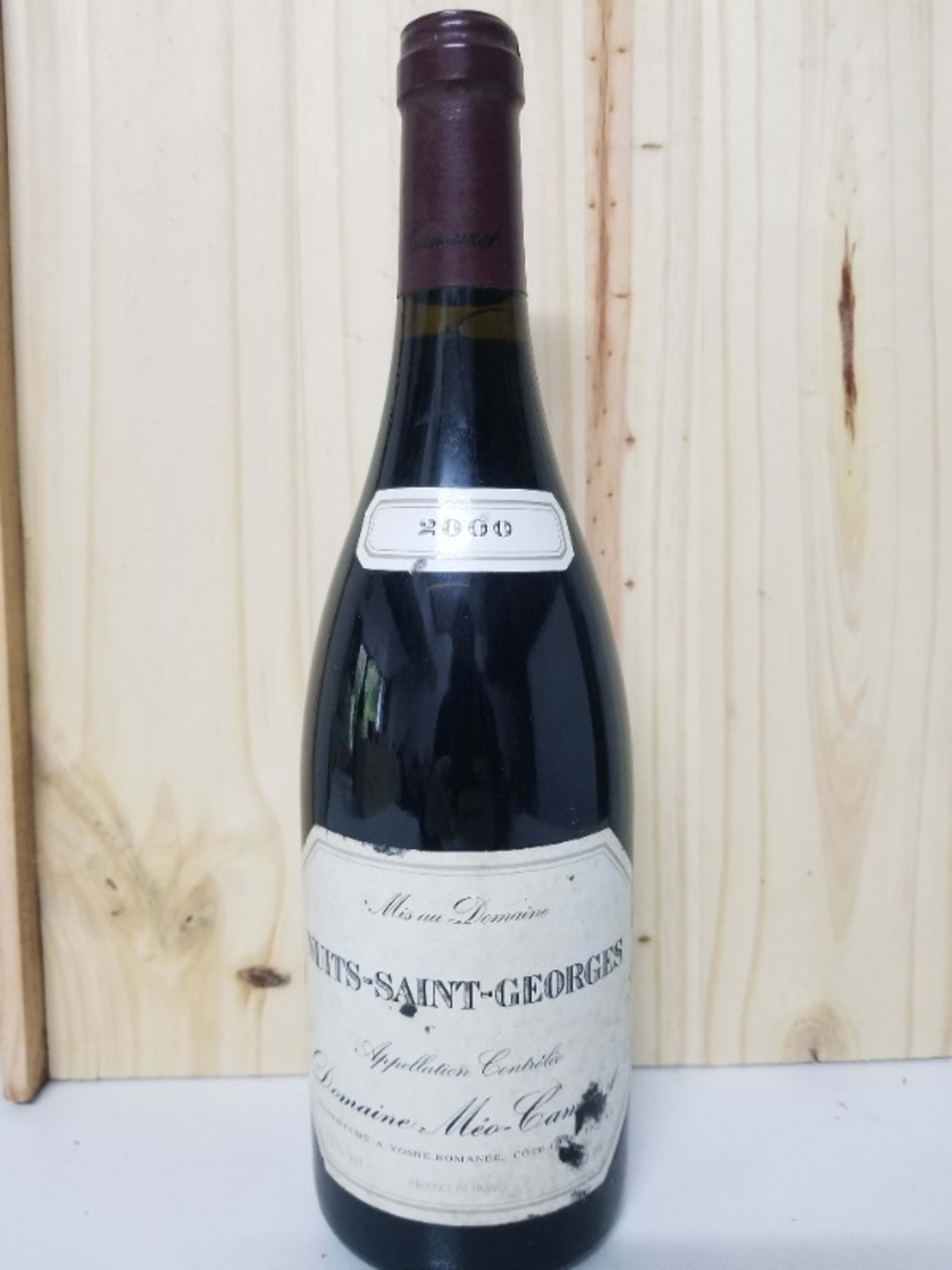 Nuits-Saint-Georges, Domaine MEO-CAMUZET, 2000