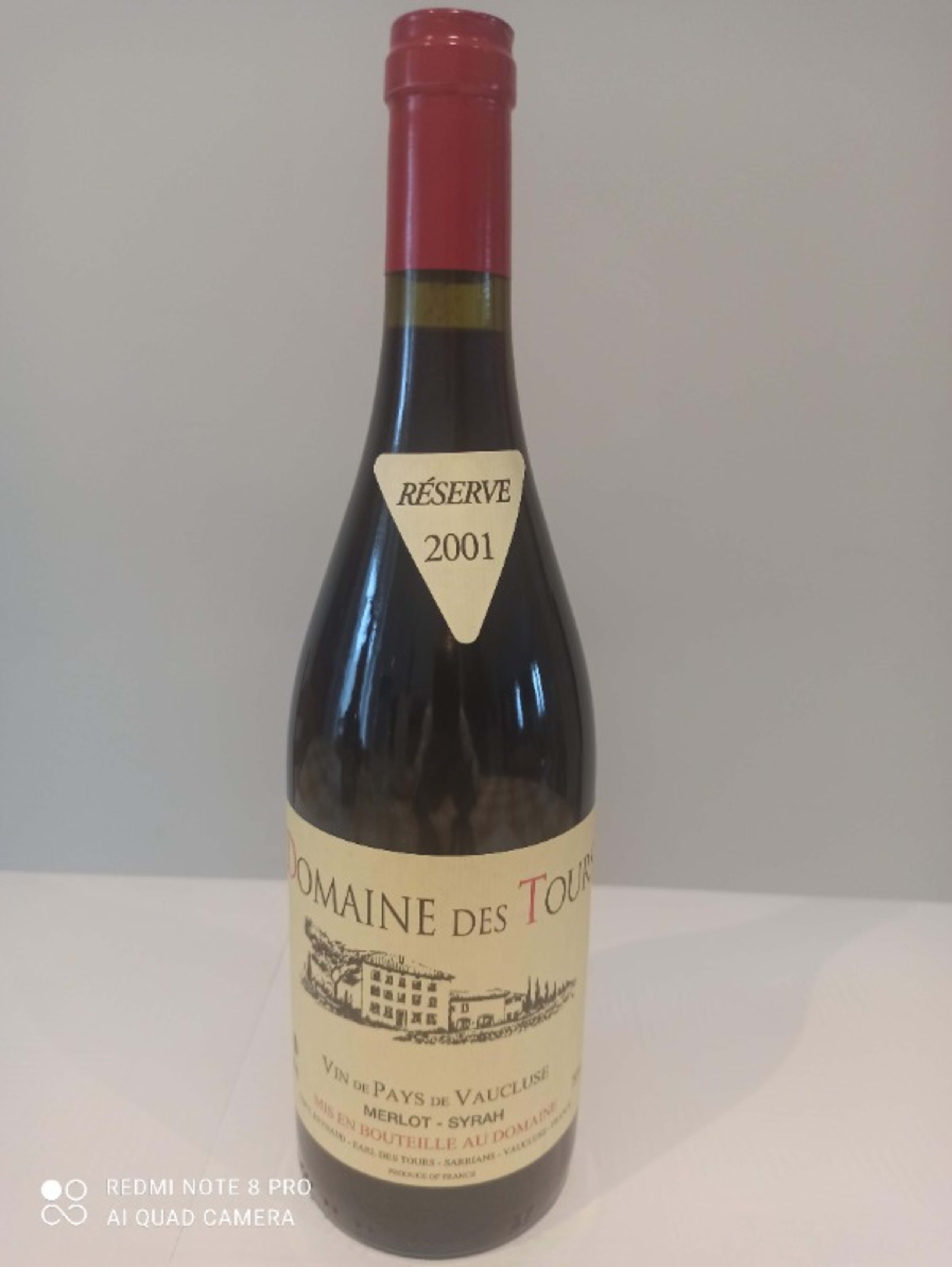 Vin de Pays du Vaucluse, Reserve, merlot-syrah, Domaine des Tours, 2001
