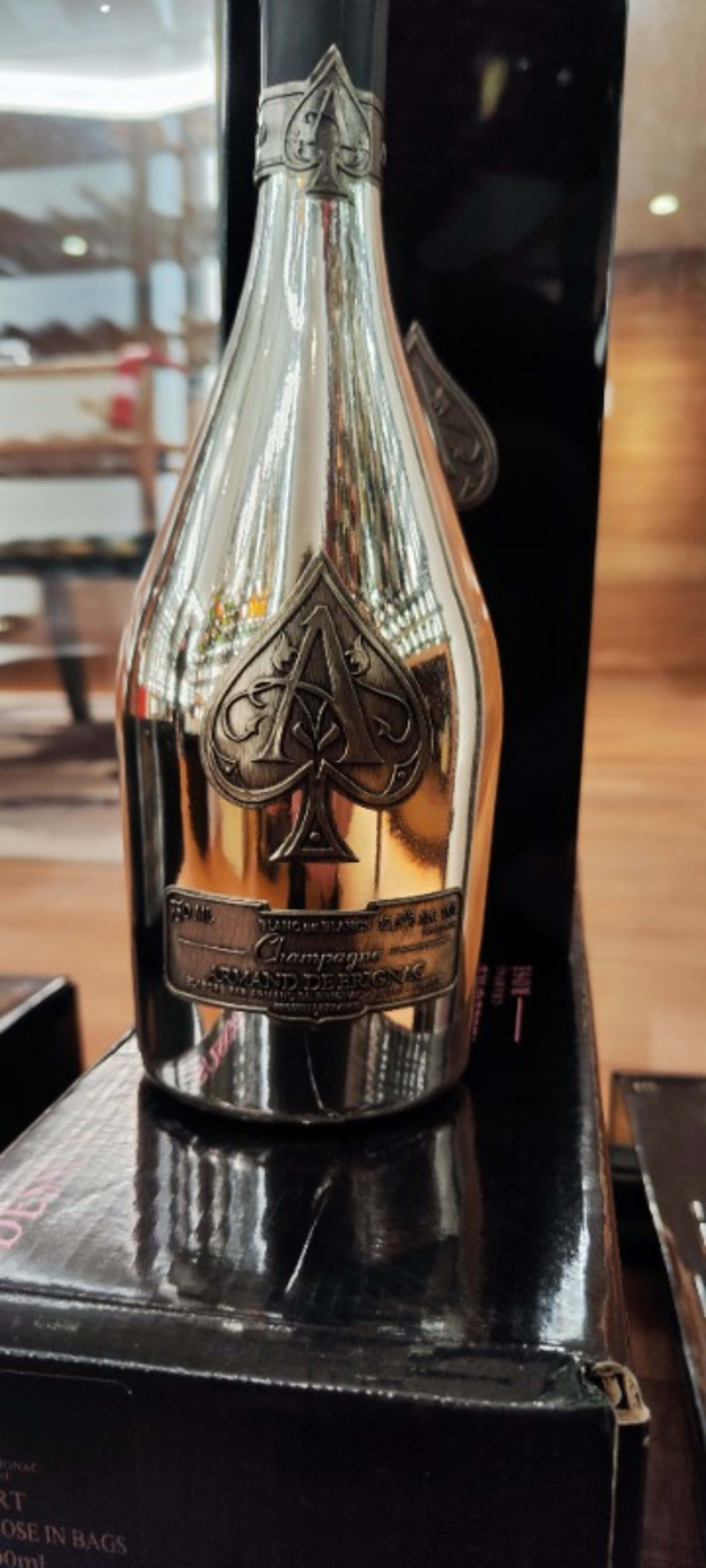 Blanc de blancs, Armand de Brignac, Champagne (Magnum)