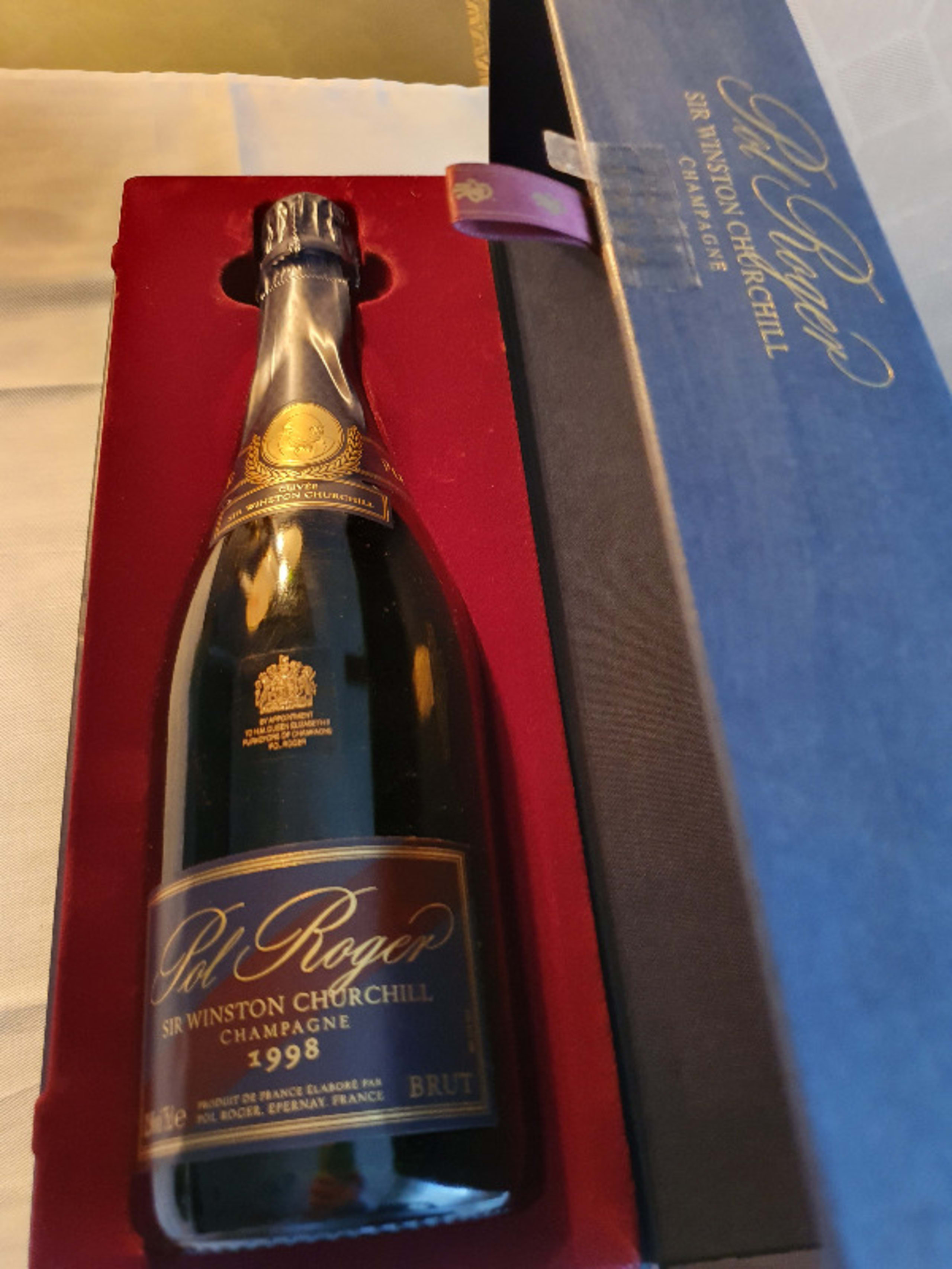 Cuvé Winston Churchill en coffret, Pol Roger, Champagne, 1998