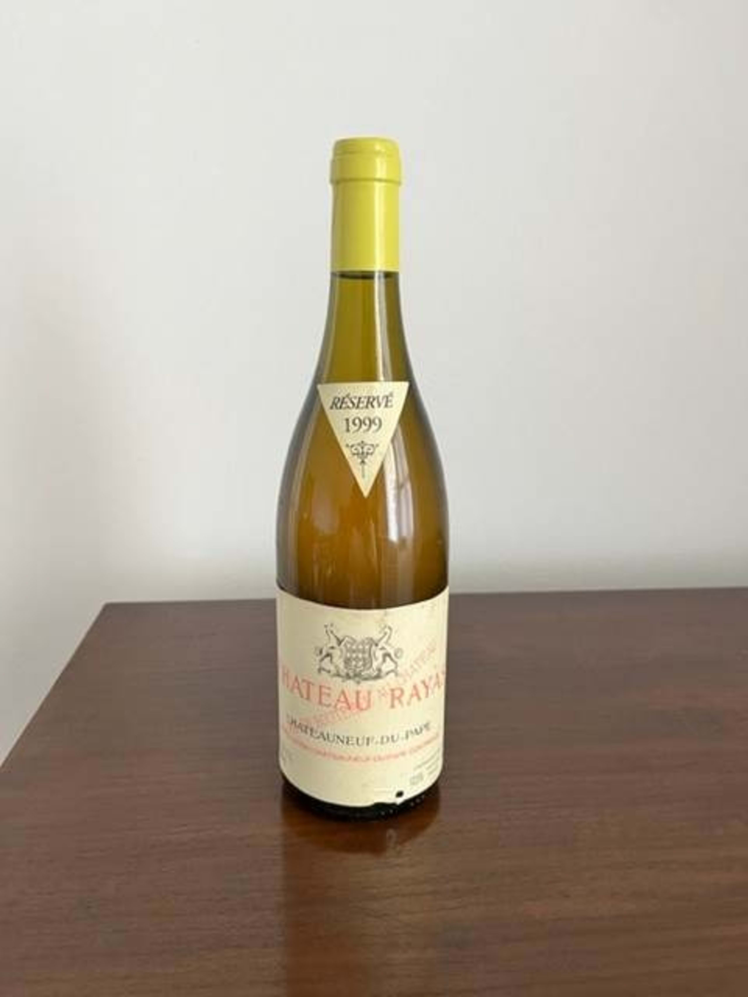 Châteauneuf-du-Pape, château Rayas, 1999